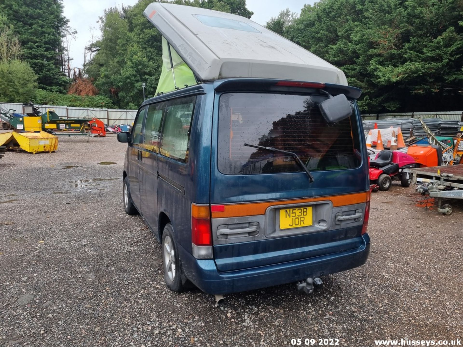 1995 MAZDA BONGO - 2498cc 4dr Estate (Green) - Image 19 of 30