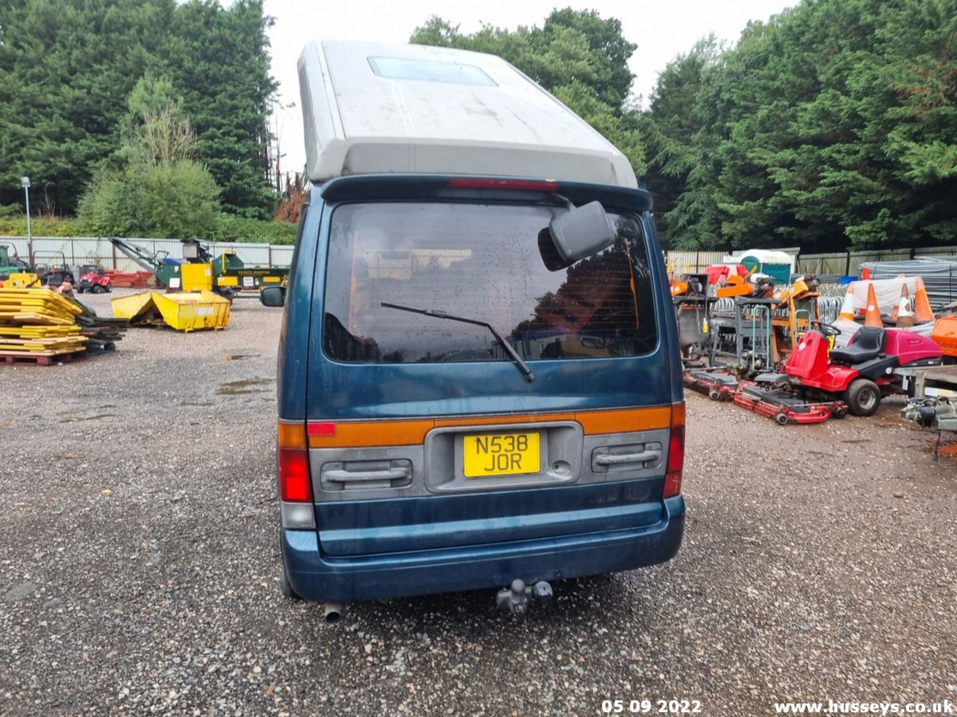 1995 MAZDA BONGO - 2498cc 4dr Estate (Green) - Image 18 of 30