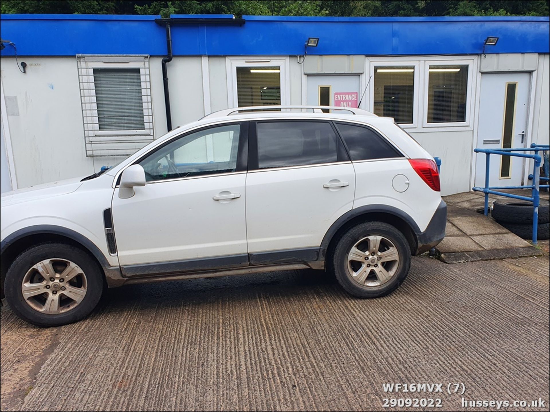 16/16 VAUXHALL ANTARA DIAMOND CDTI S/S - 2231cc 5dr Hatchback (White) - Image 7 of 31