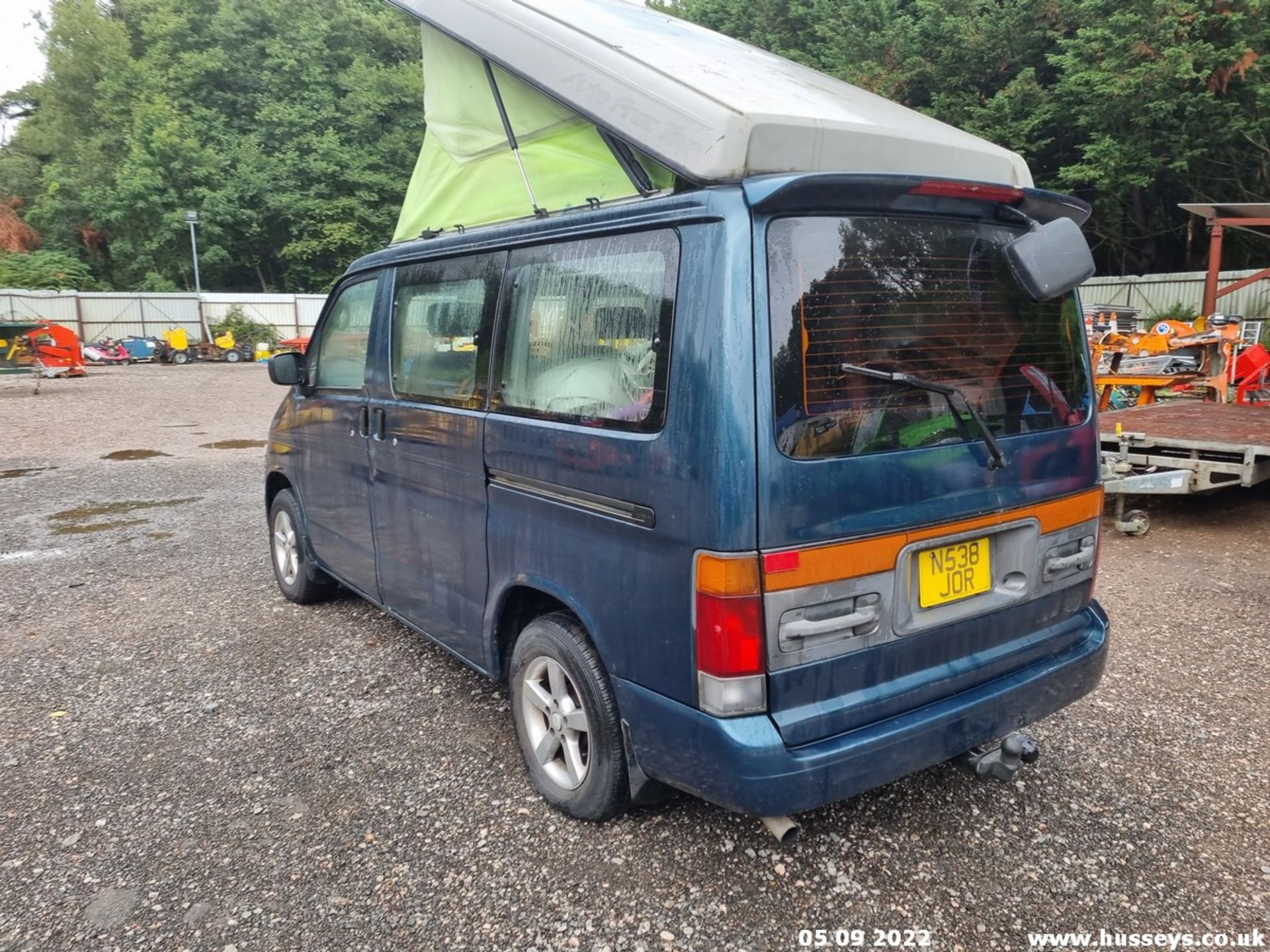 1995 MAZDA BONGO - 2498cc 4dr Estate (Green) - Image 20 of 30