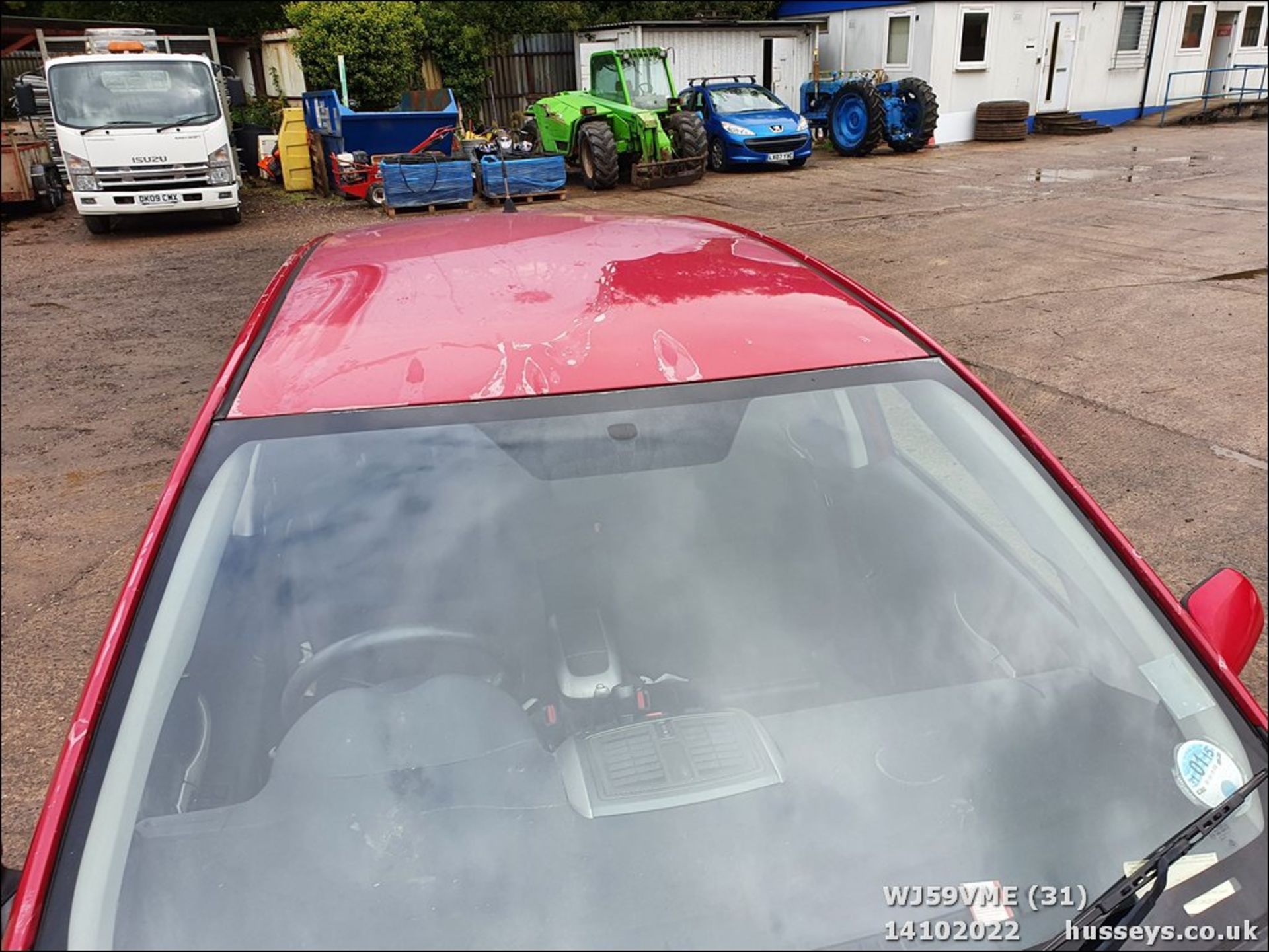 09/59 TOYOTA AURIS TR VALVEMATIC S-A - 1598cc 5dr Hatchback (Red, 183k) - Image 31 of 37