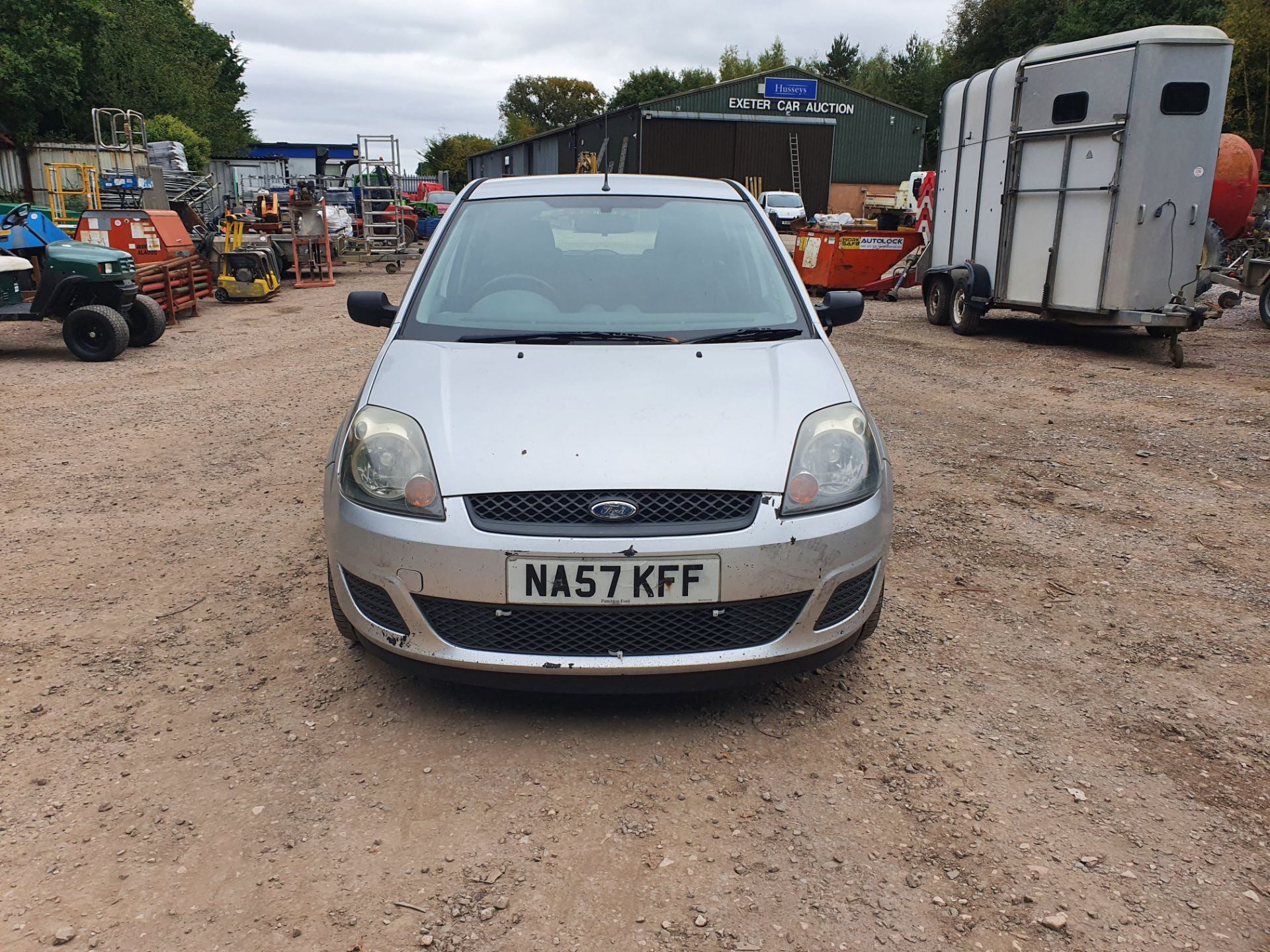 07/57 FORD FIESTA STYLE TDCI - 1399cc 5dr Hatchback (Silver) - Image 7 of 43