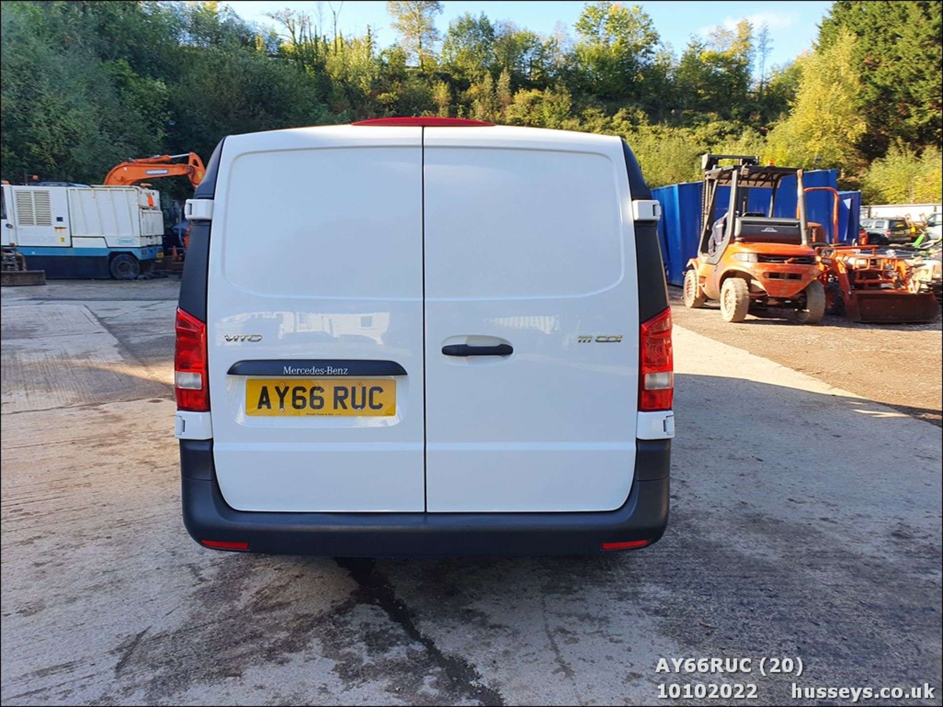 16/66 MERCEDES-BENZ VITO 111 CDI - 1598cc 6dr Van (White, 96k) - Image 20 of 31