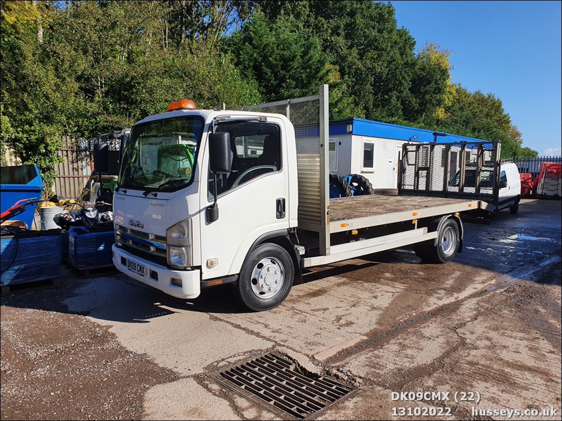 09/09 ISUZU TRUCKS NPR 70 - 2999cc 2dr Flat Bed (White) - Image 22 of 22