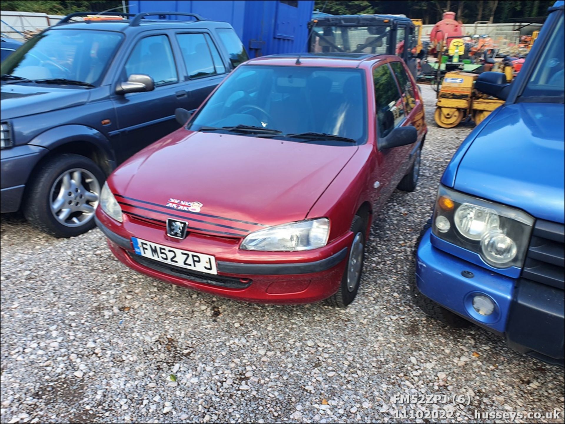 03/52 PEUGEOT 106 ZEN - 1124cc 3dr Hatchback (Red, 85k) - Image 6 of 18