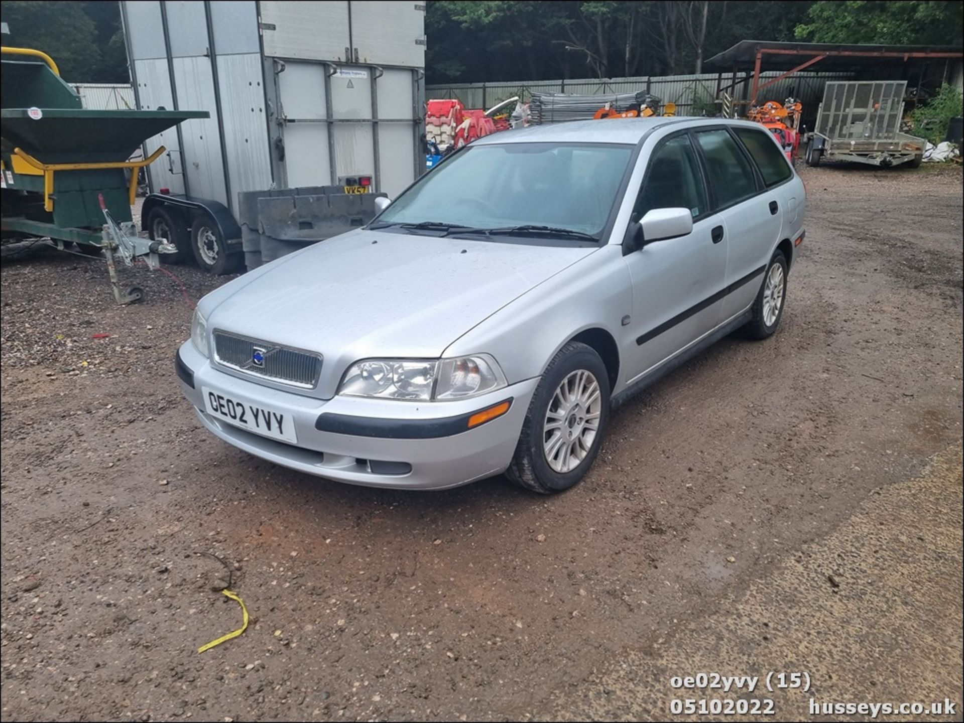 02/02 VOLVO V40 S - 1783cc 5dr Estate (Silver, 139k) - Image 16 of 21