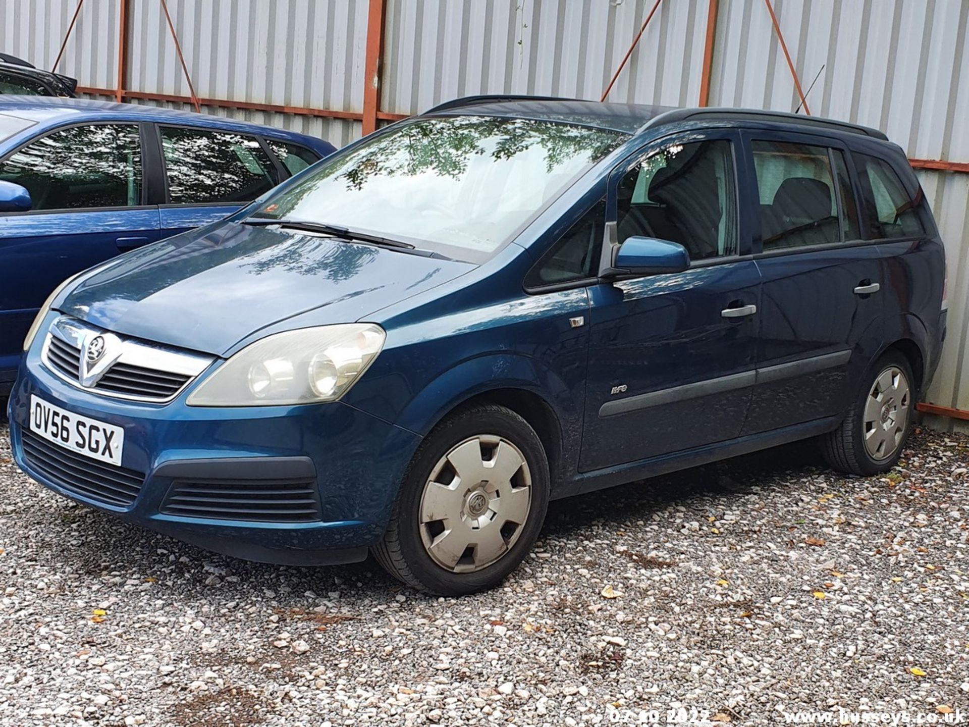 02/52 FORD FIESTA GHIA - 1388cc 5dr Hatchback (Black) - Image 2 of 21