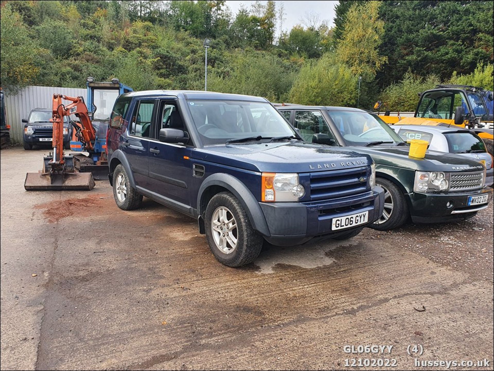 06/06 LAND ROVER DISCOVERY 3 TDV6 - 2720cc 5dr Estate (Blue, 115k) - Image 8 of 35