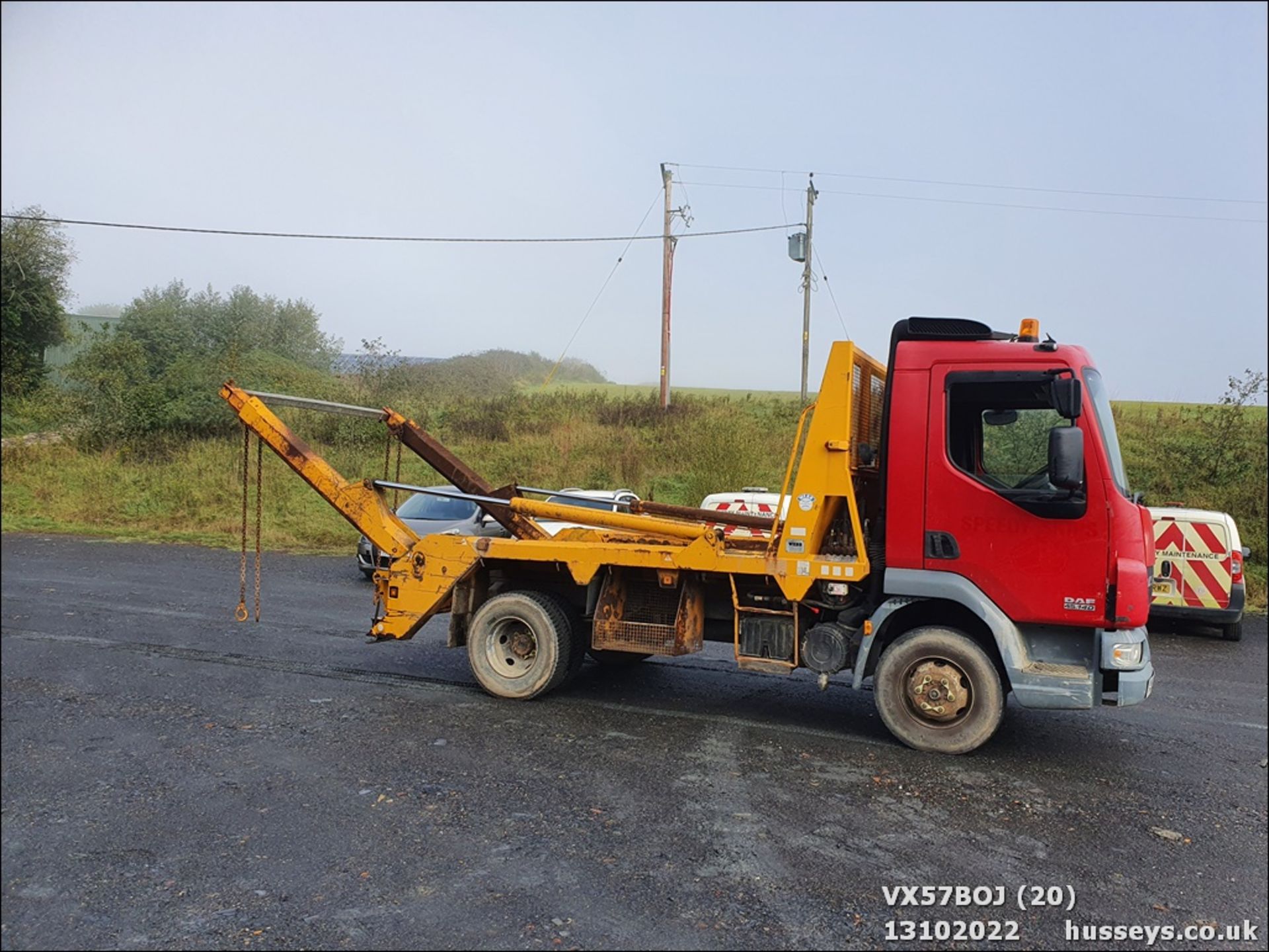 08/57 DAF TRUCKS LF - 4500cc SKIP LORRY 2dr (Red/yellow, 177k) - Image 20 of 25