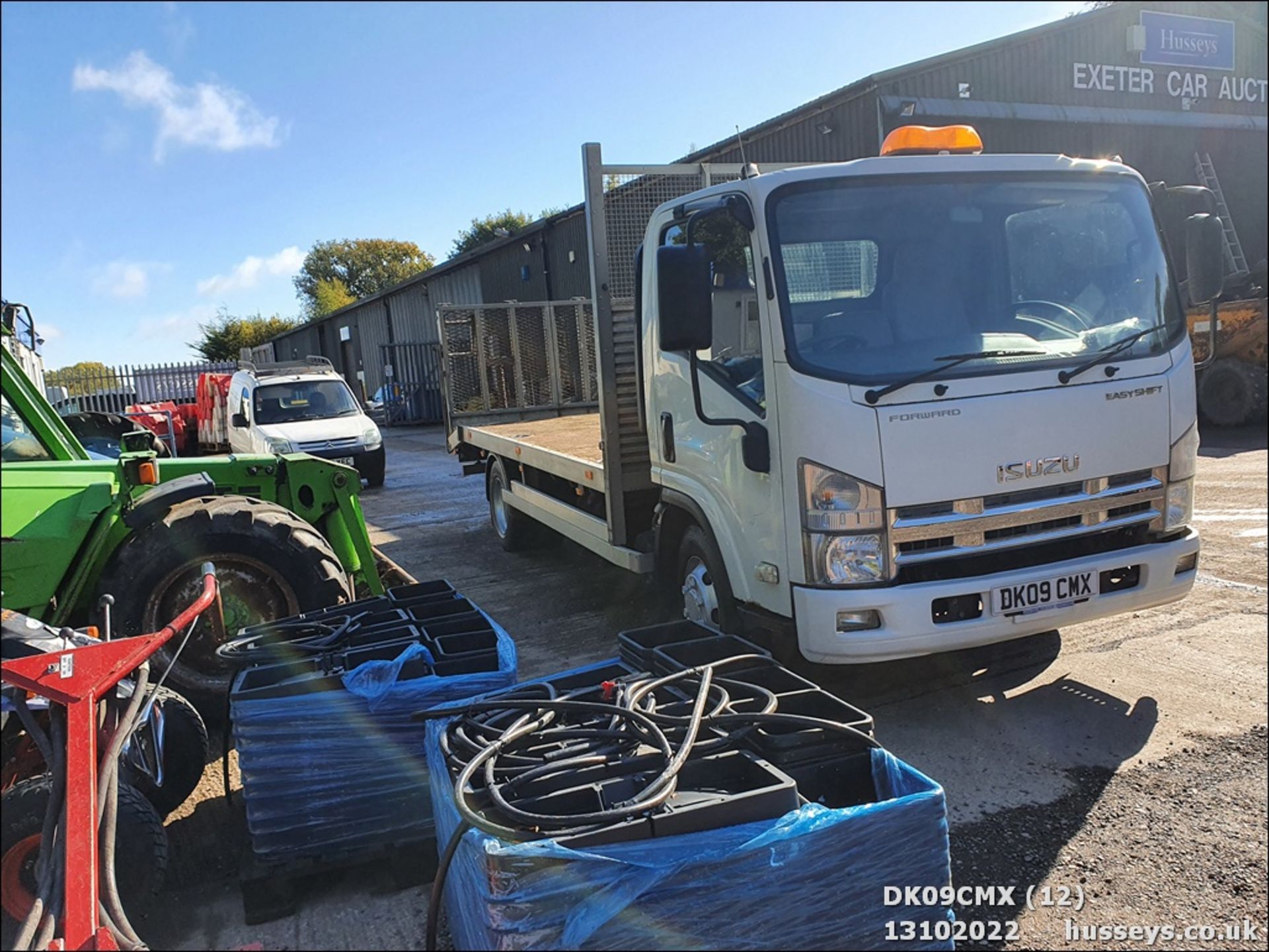 09/09 ISUZU TRUCKS NPR 70 - 2999cc 2dr Flat Bed (White) - Image 12 of 22