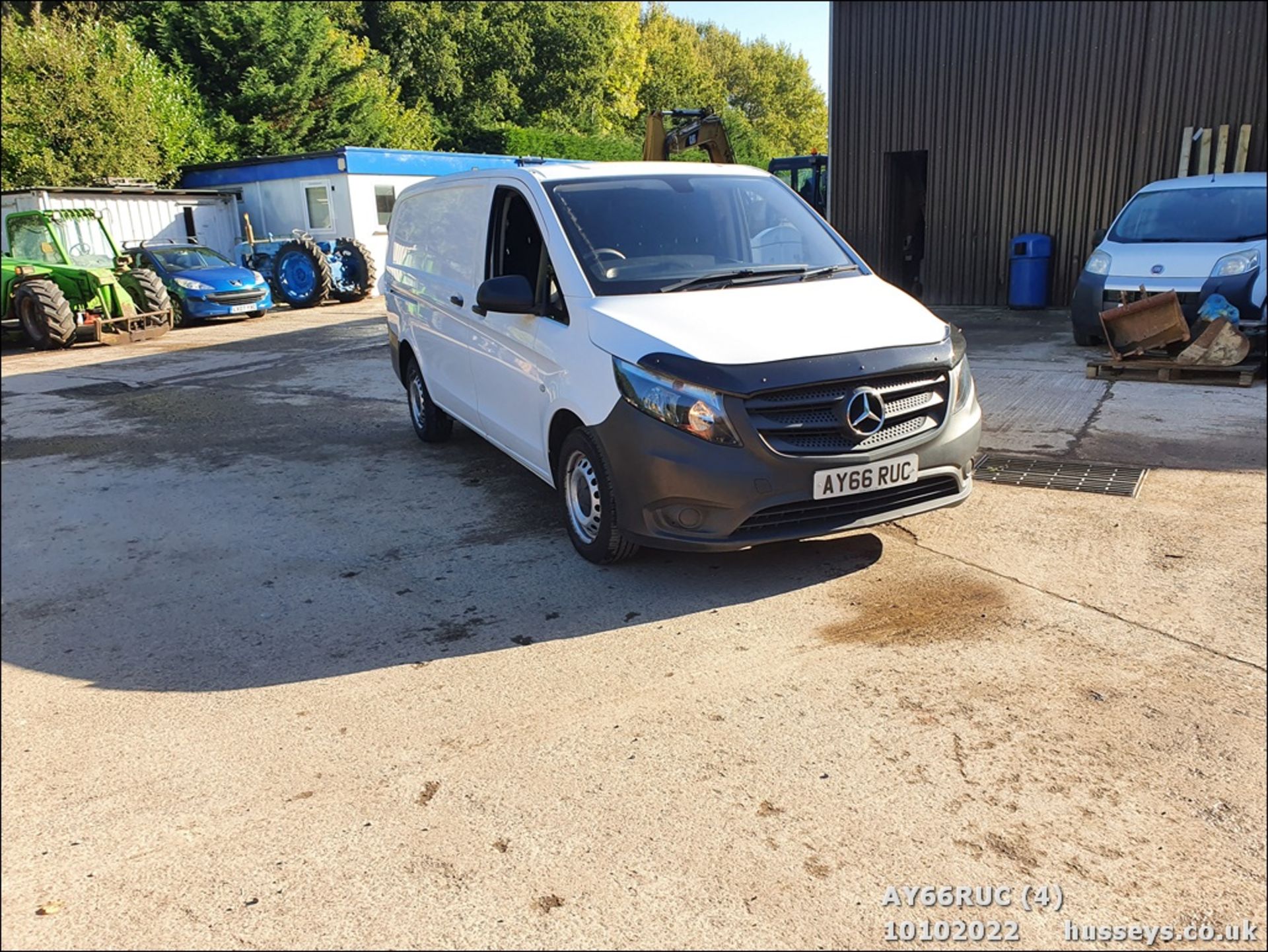 16/66 MERCEDES-BENZ VITO 111 CDI - 1598cc 6dr Van (White, 96k) - Image 4 of 31