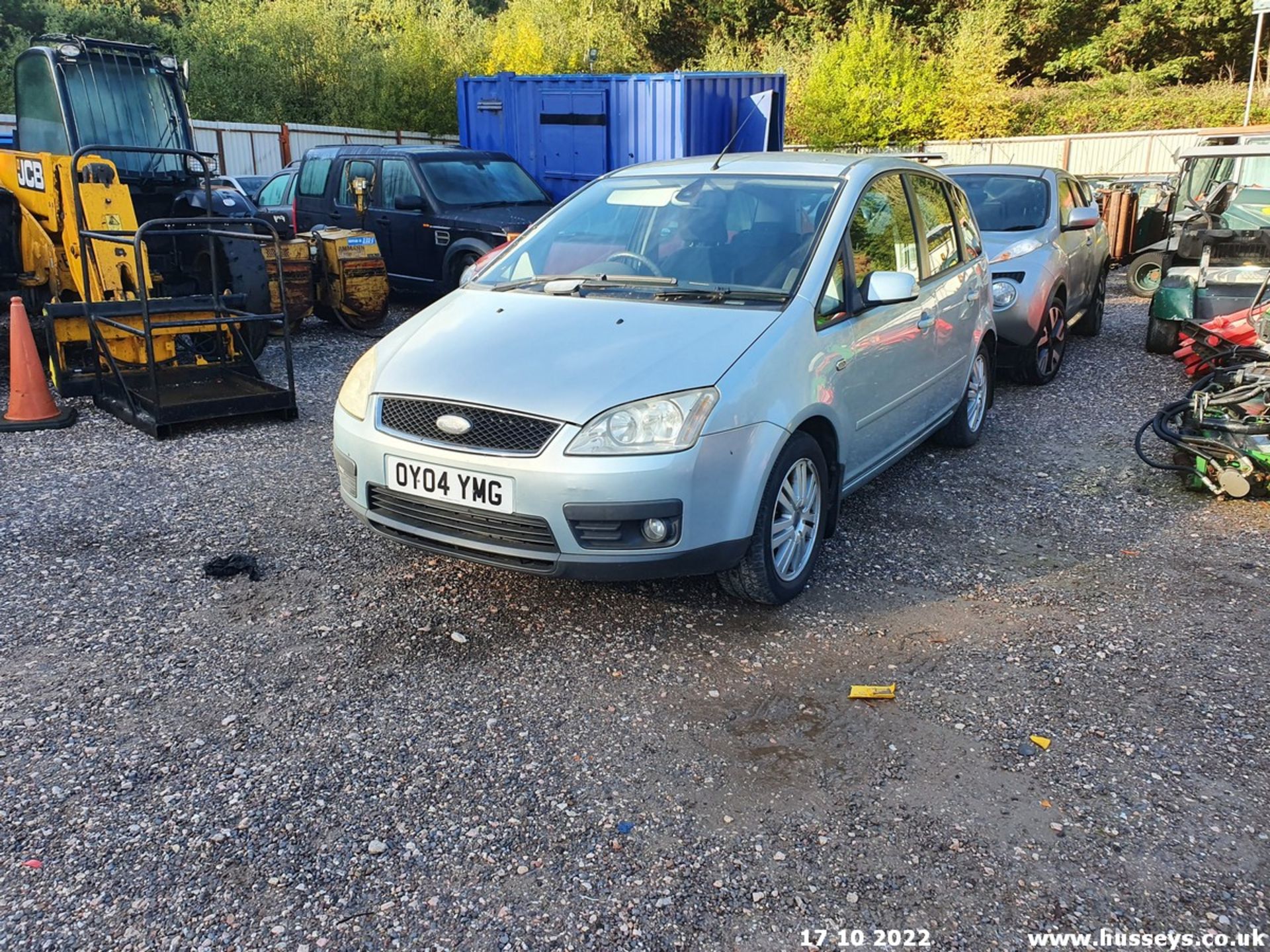 04/04 FORD FOCUS C-MAX GHIA - 1997cc 5dr MPV (Green, 83k) - Image 2 of 27