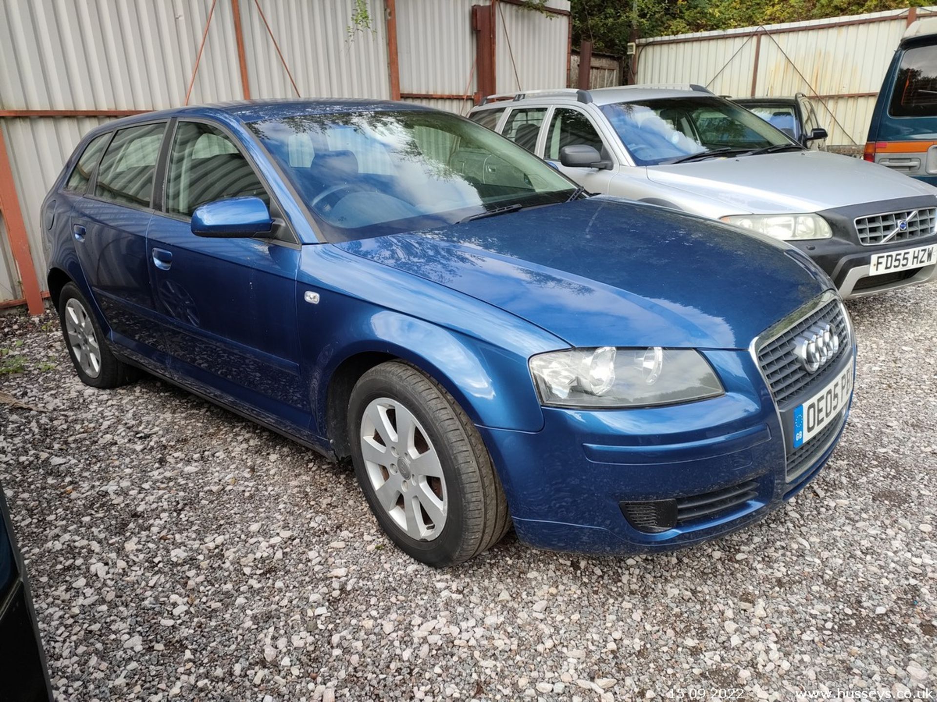 05/05 AUDI A3 SE FSI - 1984cc 5dr Hatchback (Blue) - Image 2 of 24