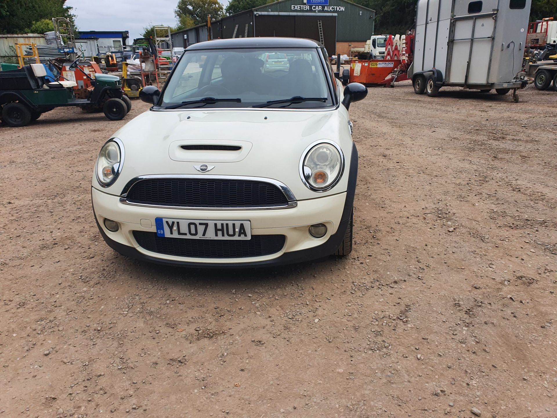 07/07 MINI COOPER S - 1598cc 3dr Hatchback (White, 95k) - Image 7 of 55