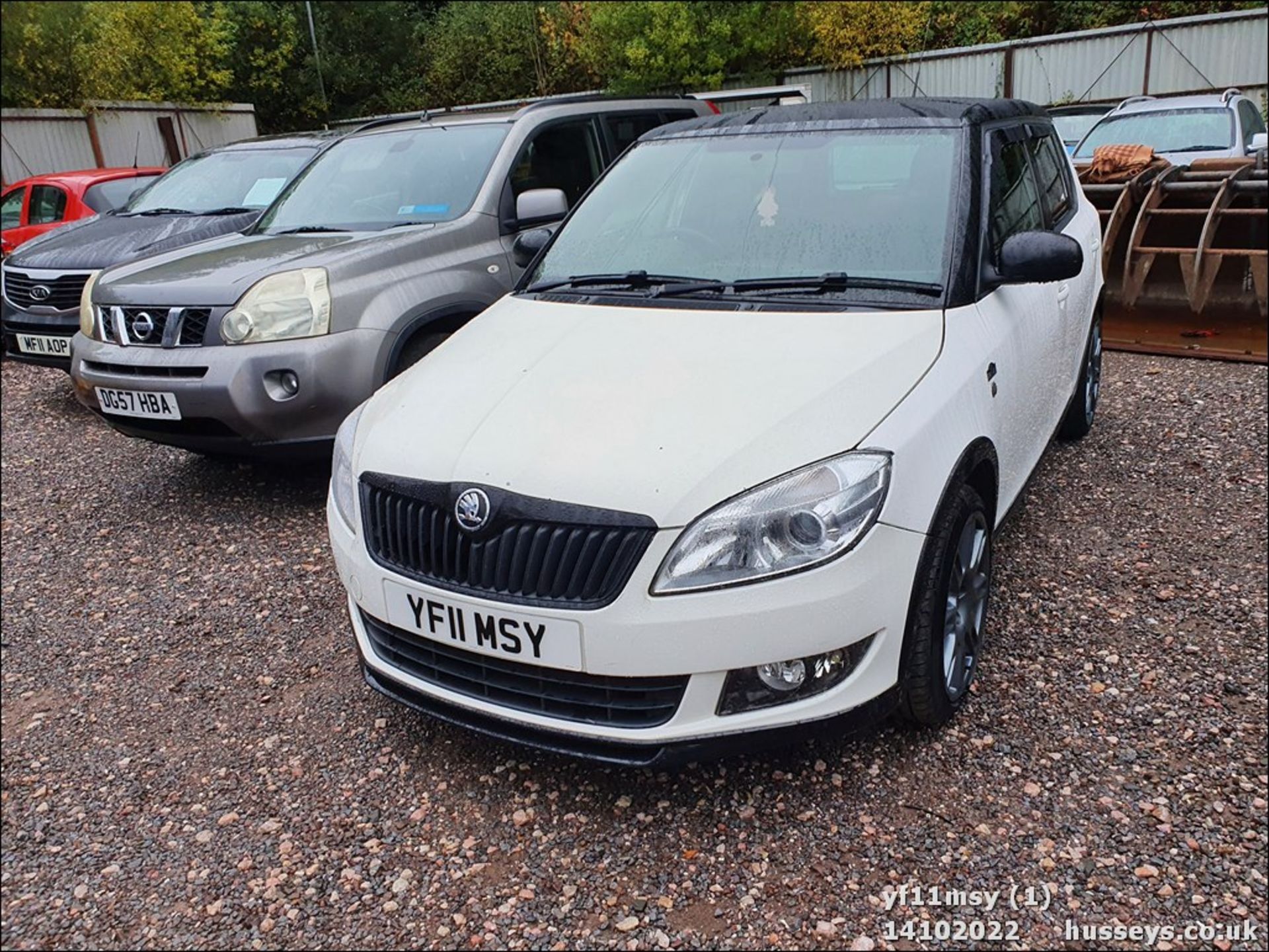 11/11 SKODA FABIA MONTE CARLO TSI - 1197cc 5dr Hatchback (White) - Image 2 of 29