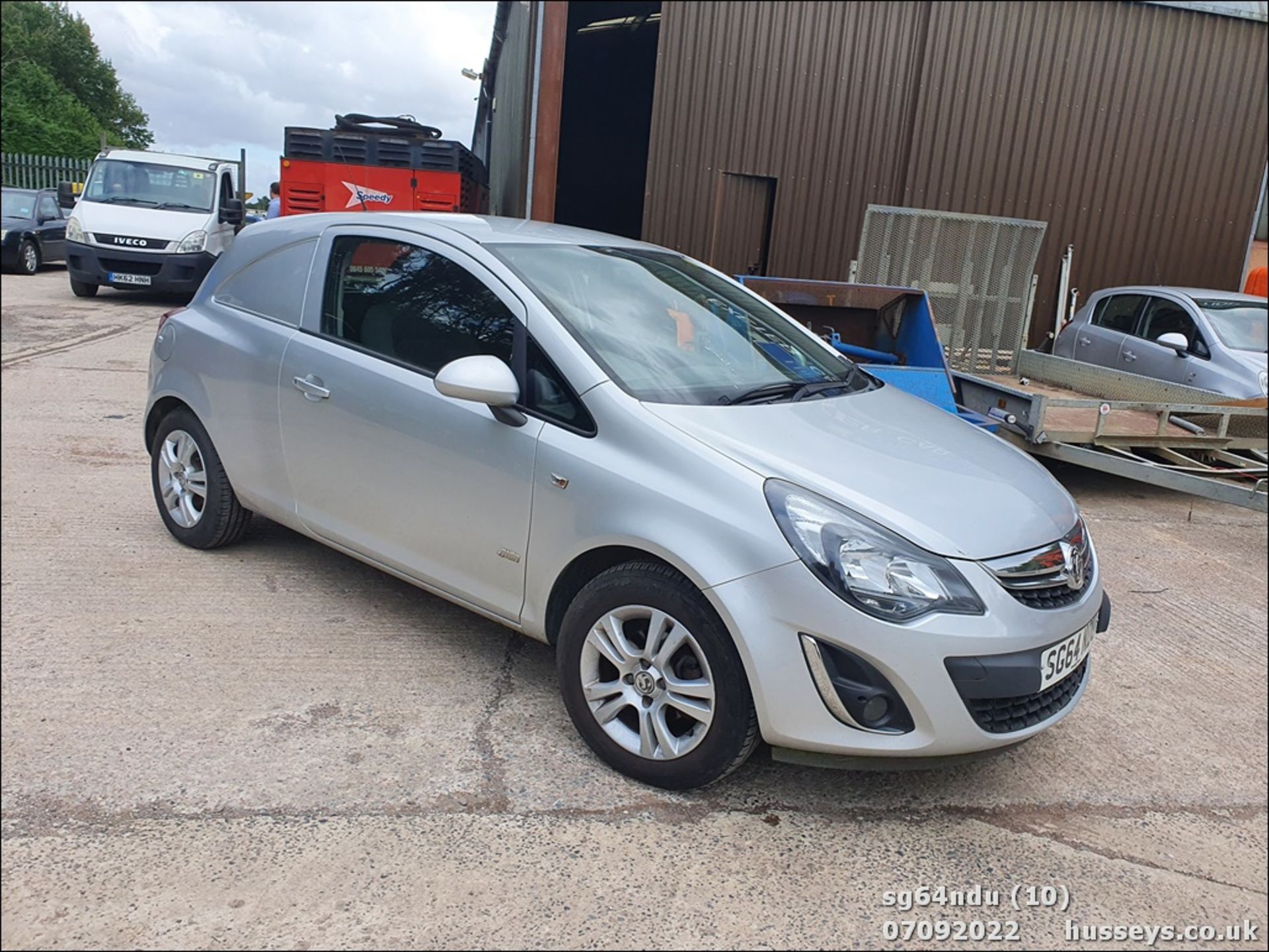 14/64 VAUXHALL CORSA SPORTIVE CDTI - 1248cc 3dr Van (Silver, 91k) - Image 11 of 20