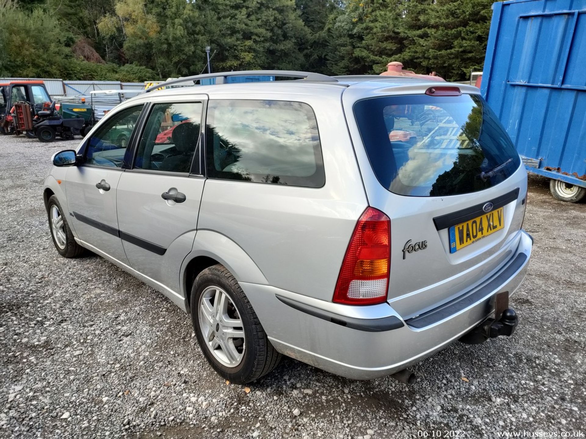 04/04 FORD FOCUS - 1796cc 5dr Estate (Silver, 62k) - Image 8 of 23