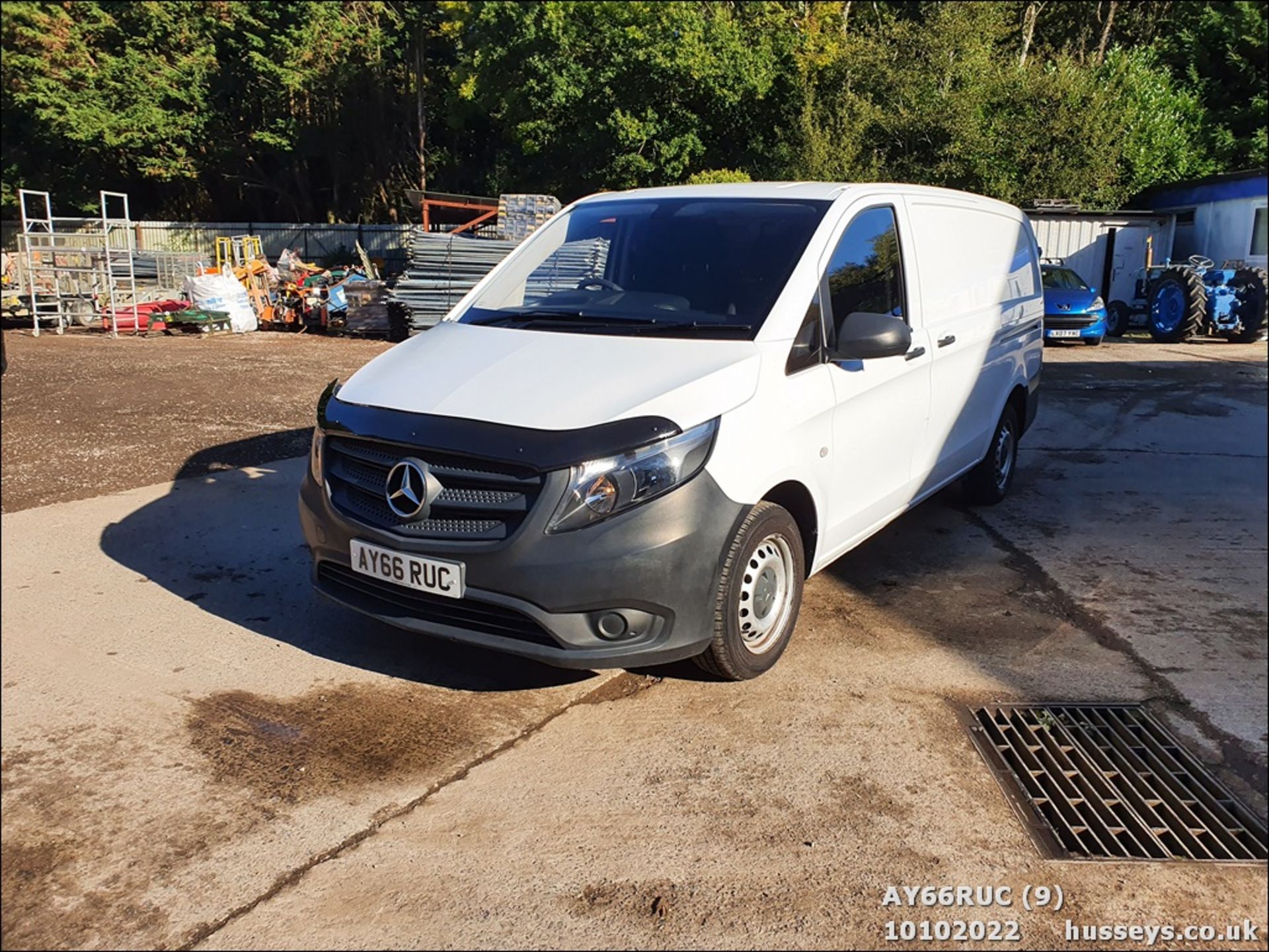 16/66 MERCEDES-BENZ VITO 111 CDI - 1598cc 6dr Van (White, 96k) - Image 9 of 31