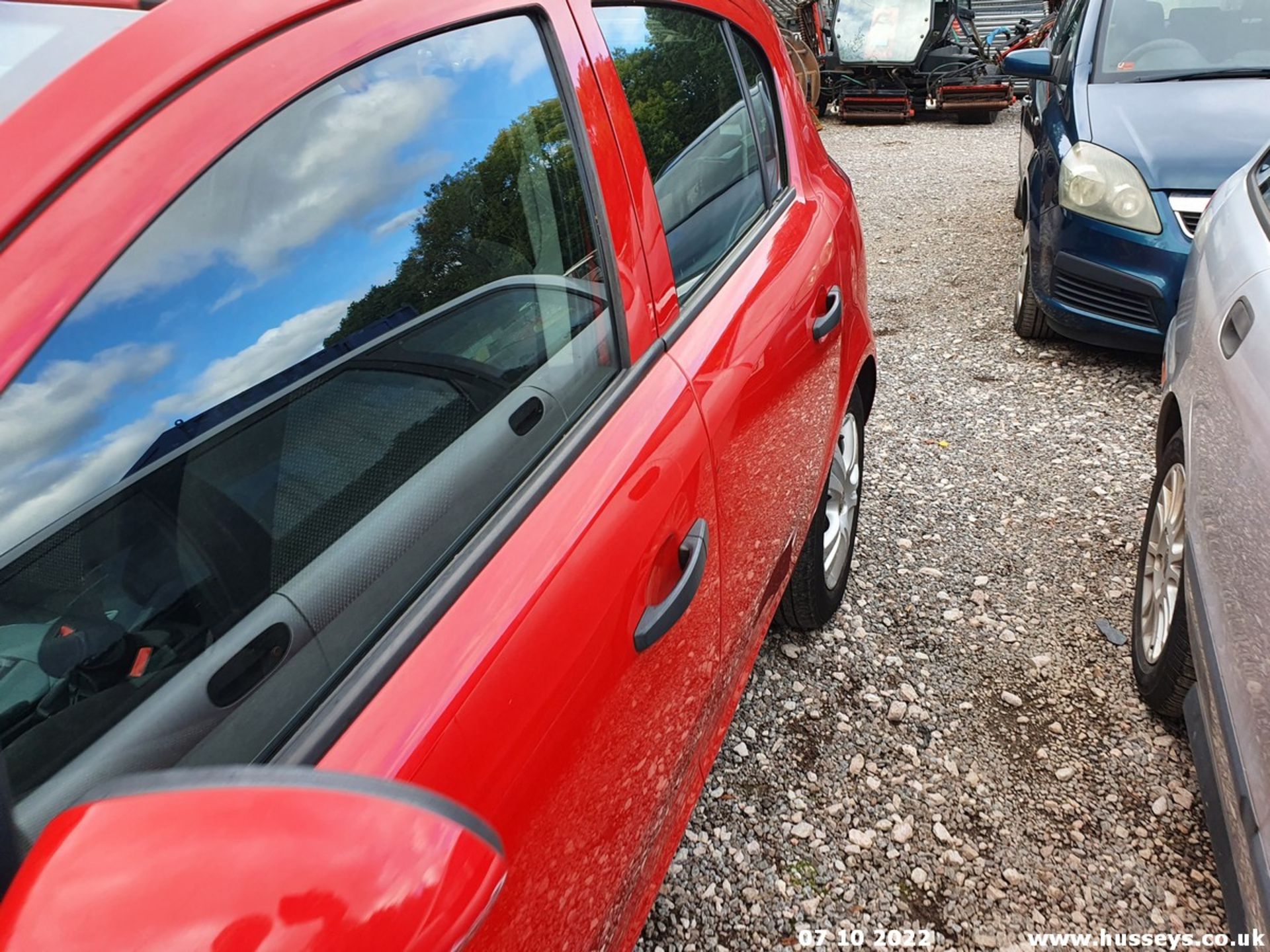 08/08 VAUXHALL CORSA BREEZE - 1229cc 5dr Hatchback (Red, 70k) - Image 25 of 27