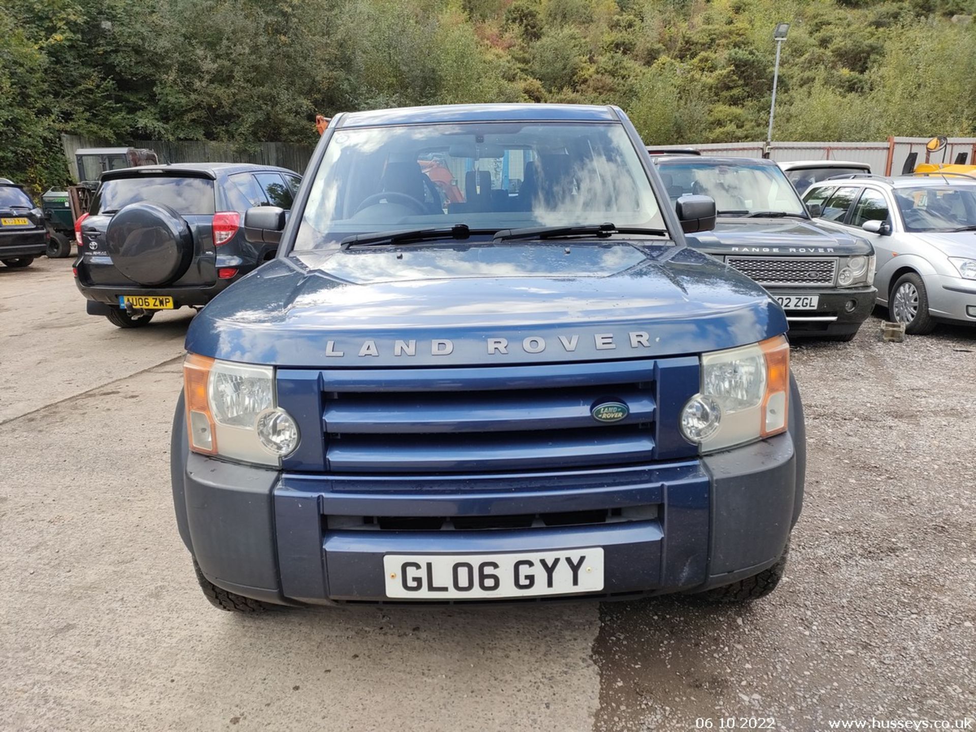 06/06 LAND ROVER DISCOVERY 3 TDV6 - 2720cc 5dr Estate (Blue, 115k) - Image 7 of 35