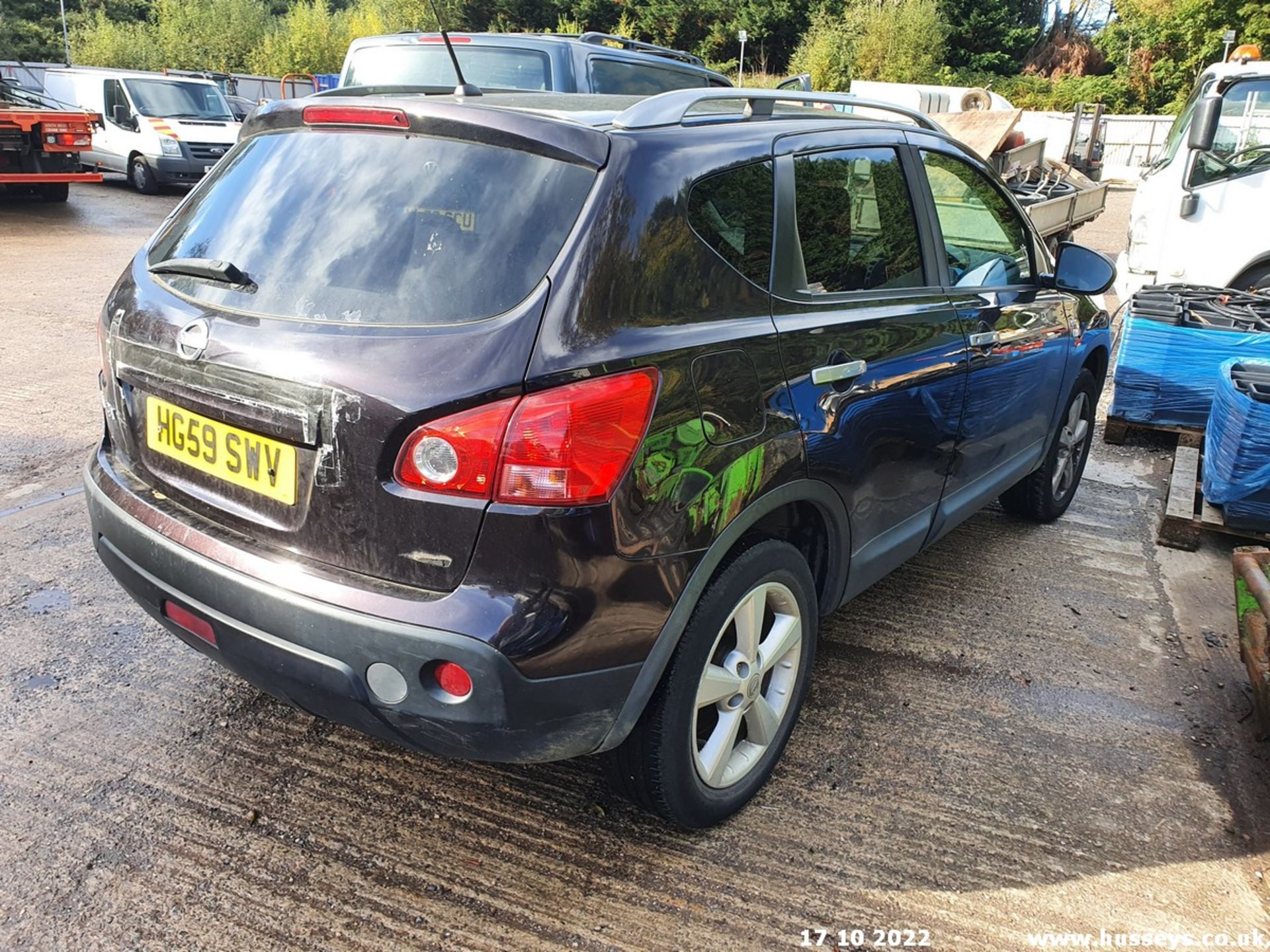 09/59 NISSAN QASHQAI N-TEC DCI - 1461cc 5dr Hatchback (Black, 117k) - Image 14 of 31