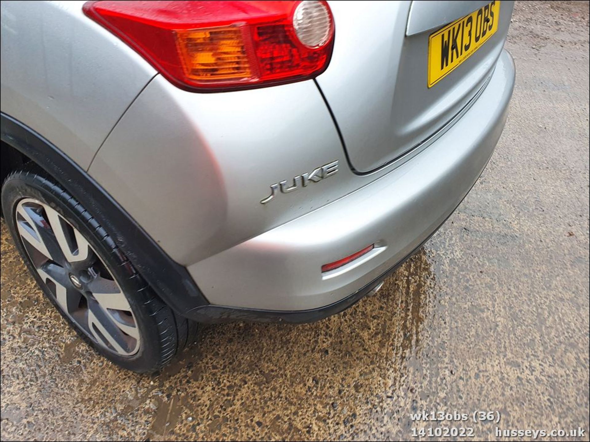 13/13 NISSAN JUKE ACENTA PREMIUM CVT - 1598cc 5dr Hatchback (Silver, 66k) - Image 36 of 42