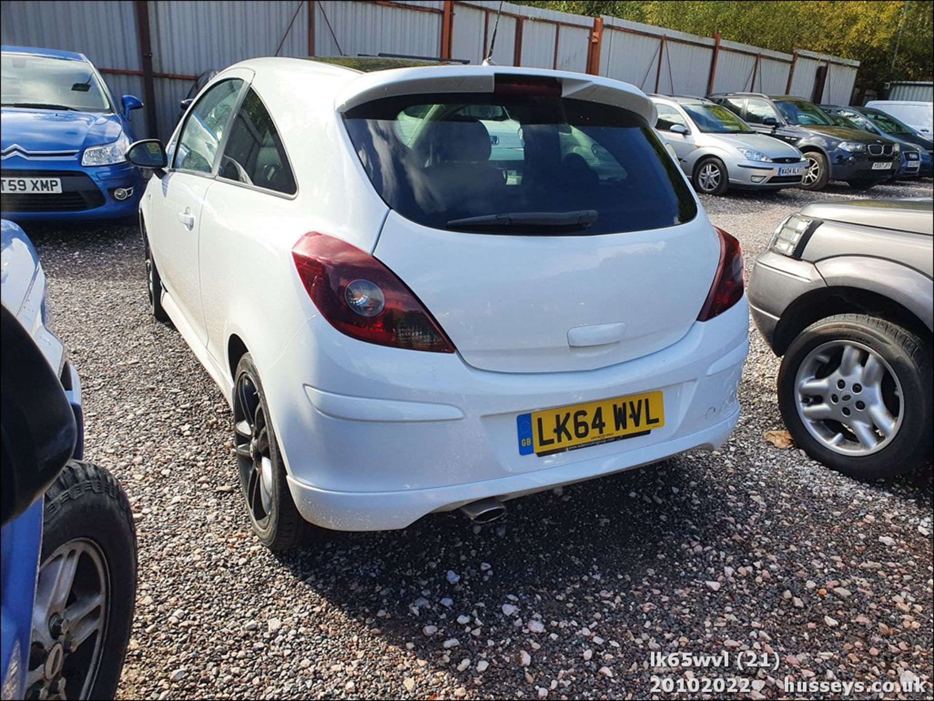 14/64 VAUXHALL CORSA LIMITED EDITION - 1229cc 3dr Hatchback (White, 90k) - Image 21 of 31