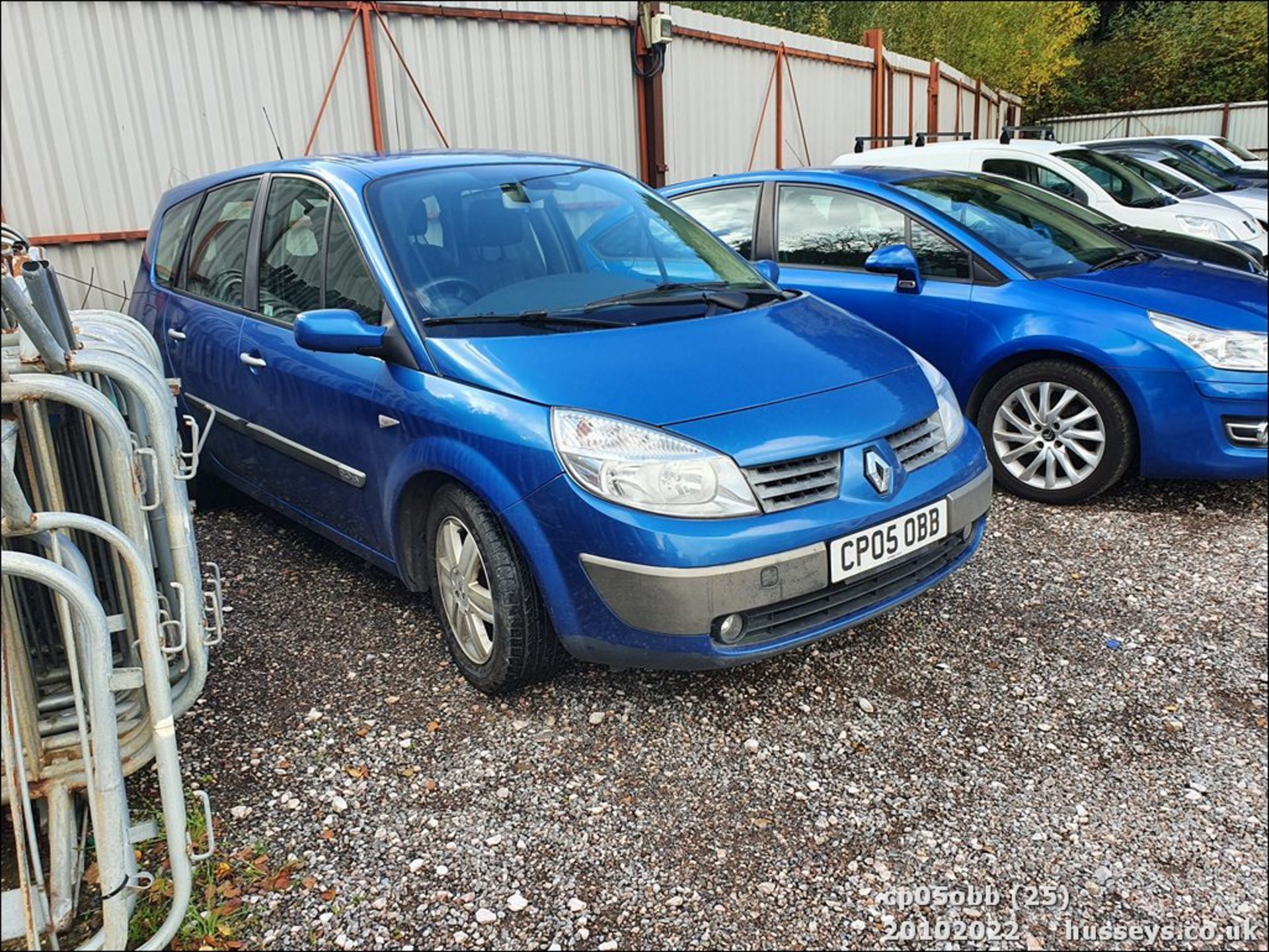 05/05 RENAULT GR SCENIC D-MIQUE VVT 16V - 1998cc 5dr MPV (Blue) - Image 25 of 25