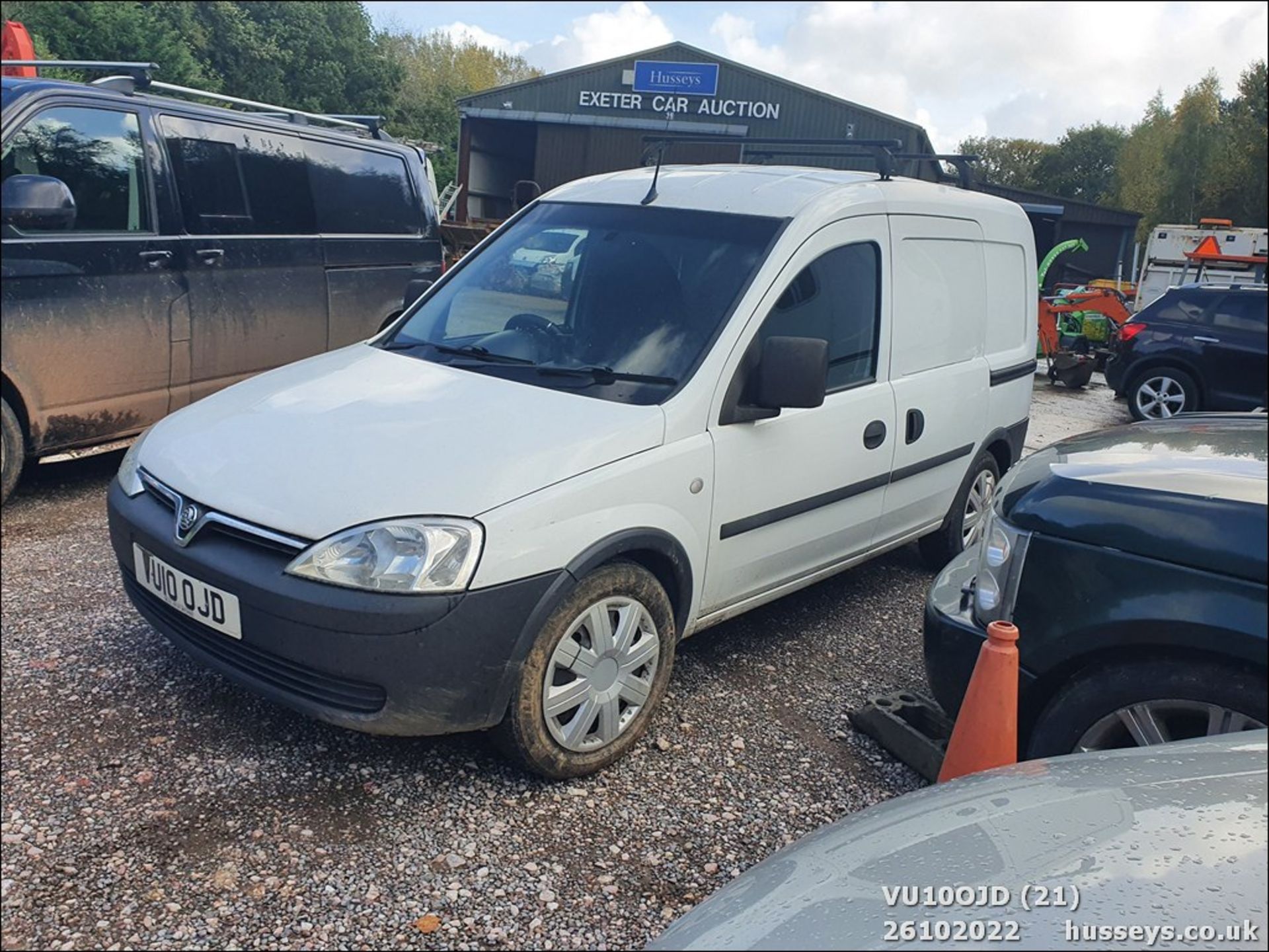 10/10 VAUXHALL COMBO CDTI SWB - 1248cc 3dr Van (White, 215k) - Image 21 of 27