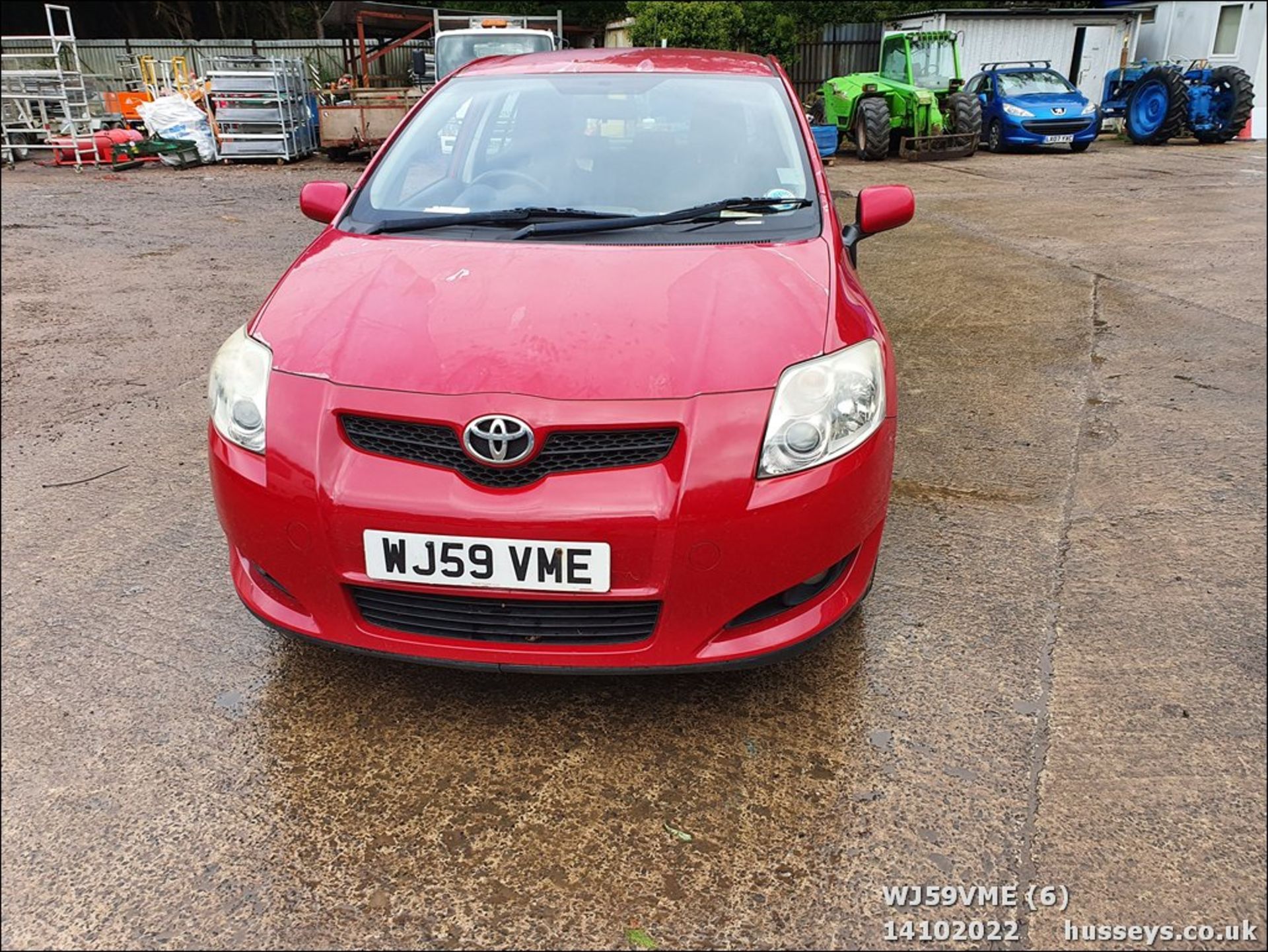 09/59 TOYOTA AURIS TR VALVEMATIC S-A - 1598cc 5dr Hatchback (Red, 183k) - Image 6 of 37
