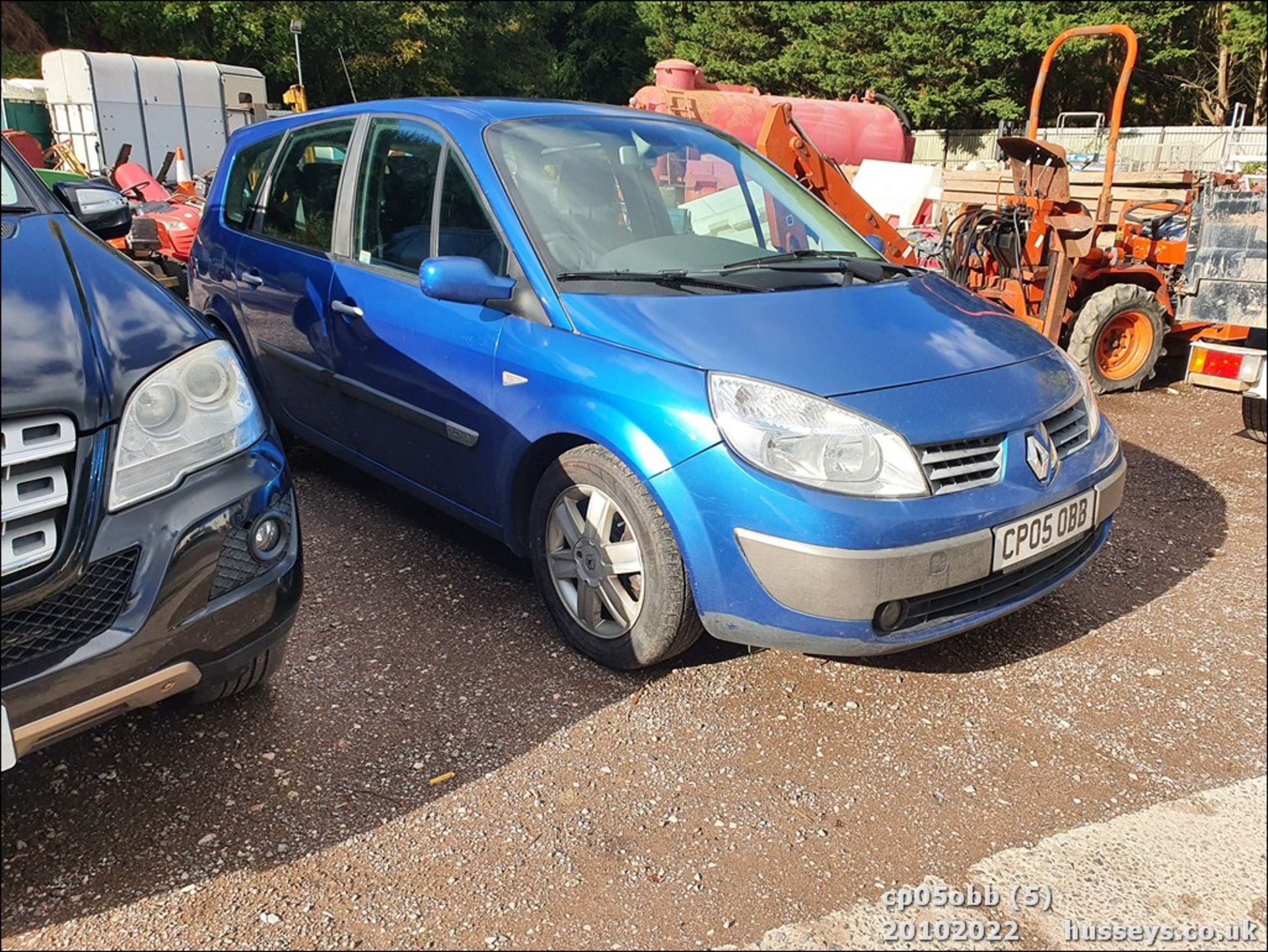 05/05 RENAULT GR SCENIC D-MIQUE VVT 16V - 1998cc 5dr MPV (Blue) - Image 5 of 25