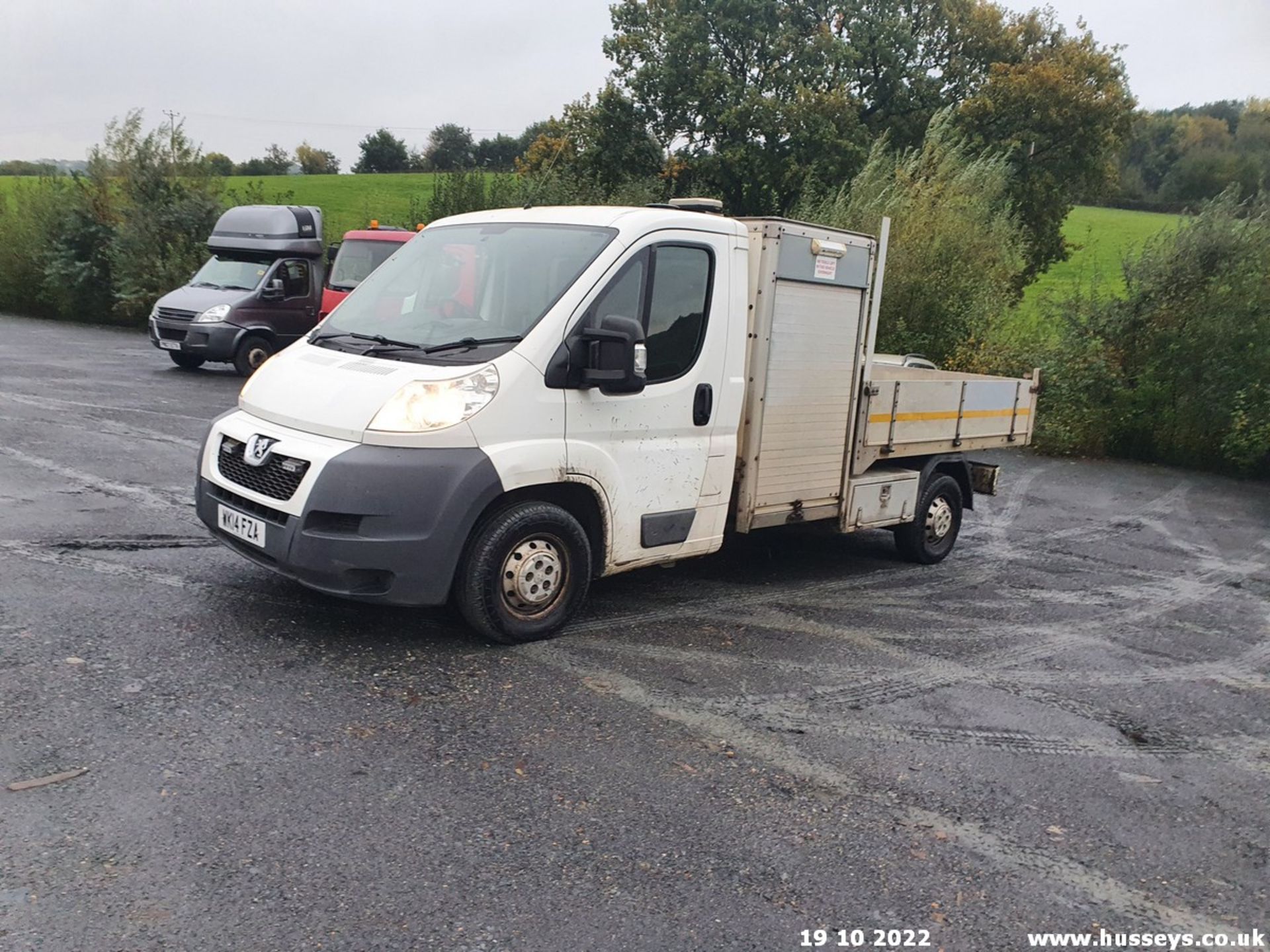 14/14 PEUGEOT BOXER 335 L2S HDI - 2198cc 2dr Tipper (White, 112k) - Image 23 of 32