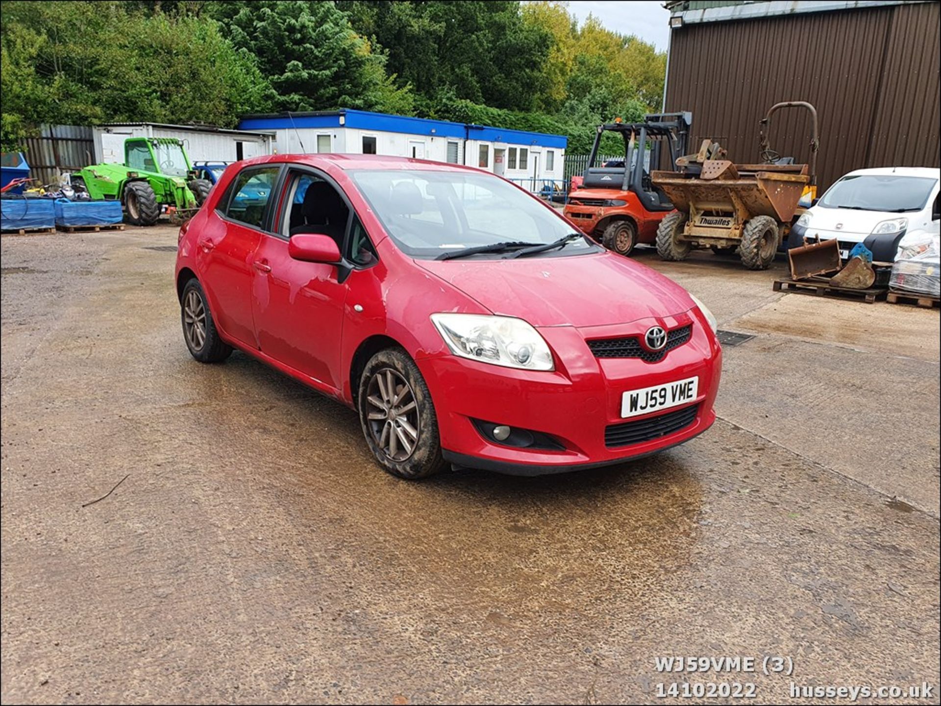 09/59 TOYOTA AURIS TR VALVEMATIC S-A - 1598cc 5dr Hatchback (Red, 183k) - Image 3 of 37