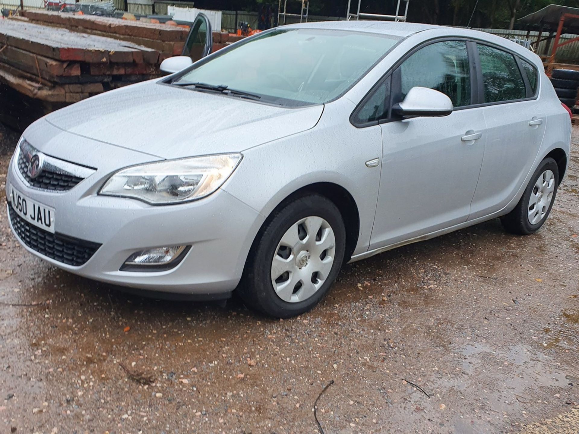 10/60 VAUXHALL ASTRA EXCLUSIV 113 - 1598cc 5dr Hatchback (Silver, 58k)