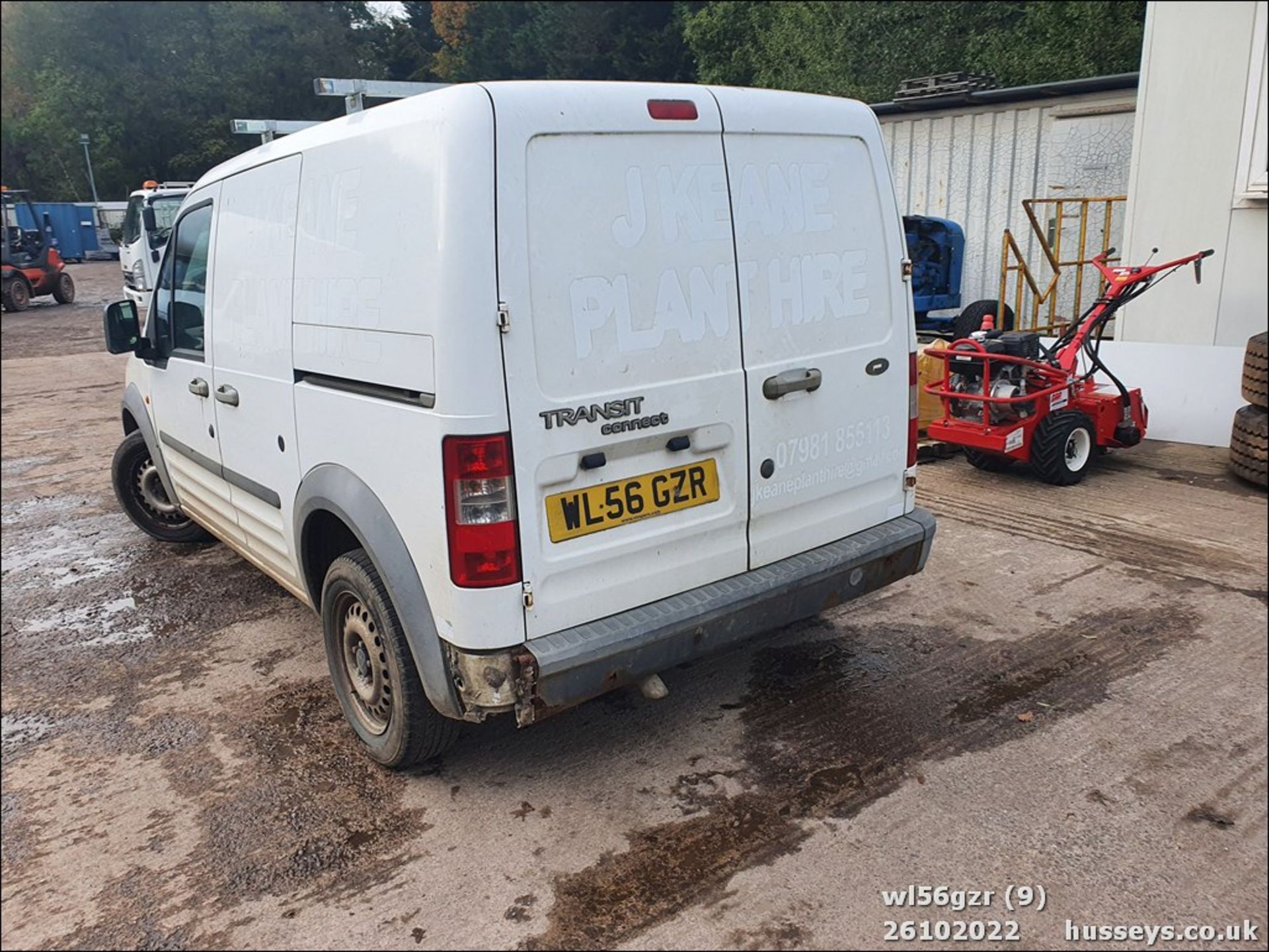 06/56 FORD TRANSIT CONN T200 L90 - 1753cc 5dr Van (White, 157k) - Image 9 of 29