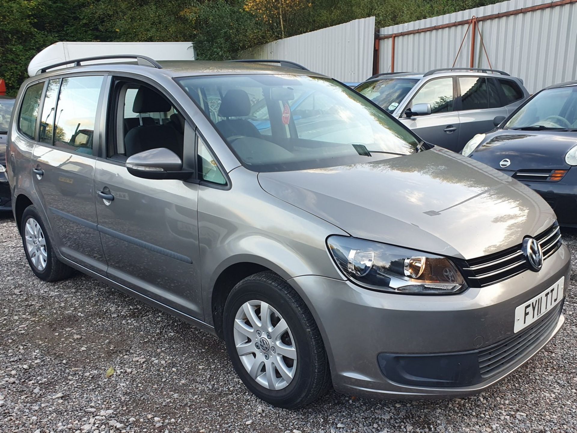 11/11 VOLKSWAGEN TOURAN S TDI 106 - 1598cc 5dr MPV (Grey, 137k)