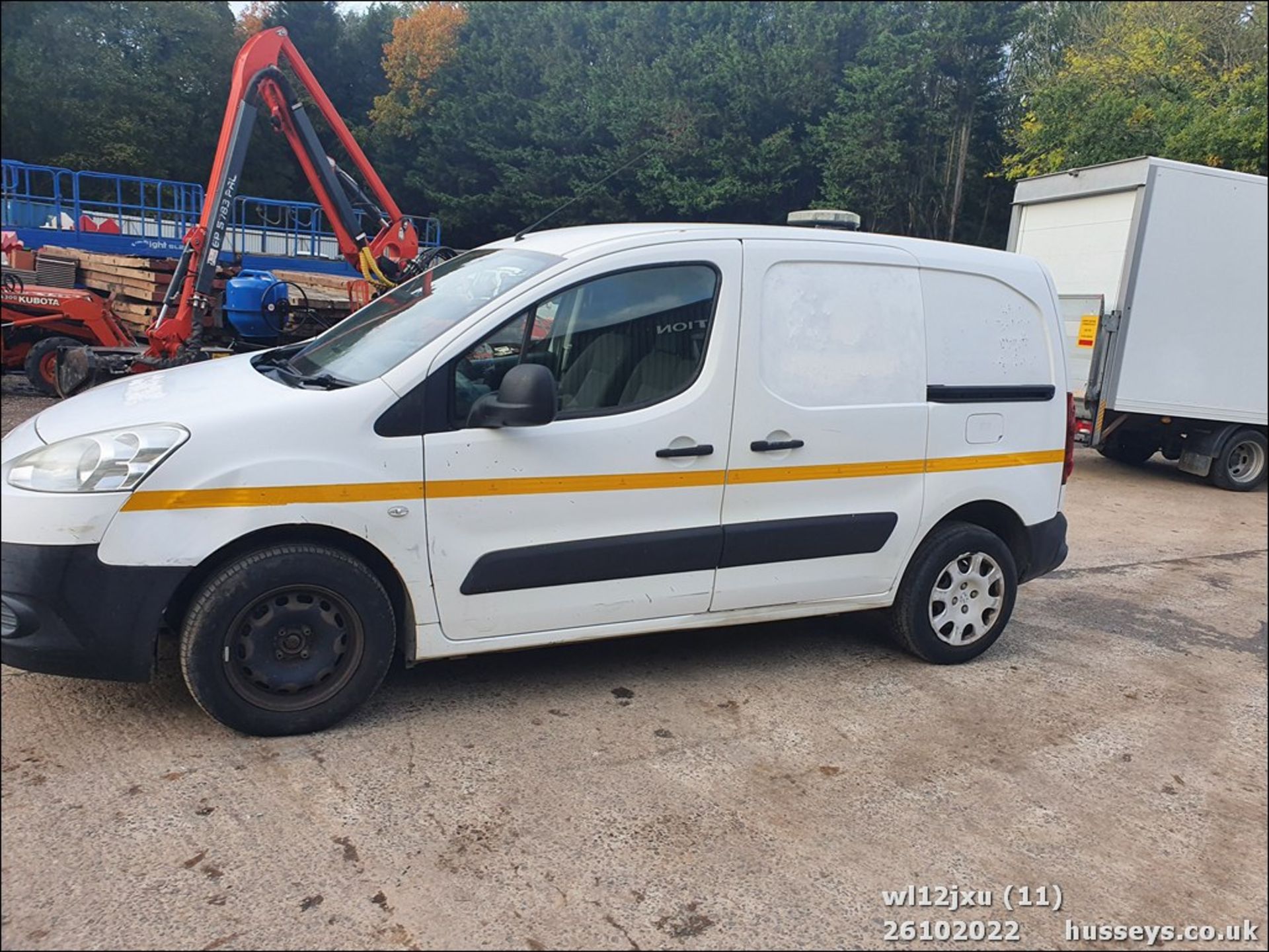 12/12 PEUGEOT PARTNER 850 SE L1 HDI - 1560cc 5dr Van (White, 103k) - Image 11 of 30