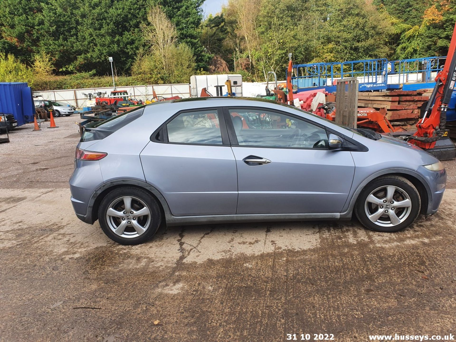 07/07 HONDA CIVIC ES I-CTDI - 2204cc 5dr Hatchback (Blue, 244k) - Image 6 of 32