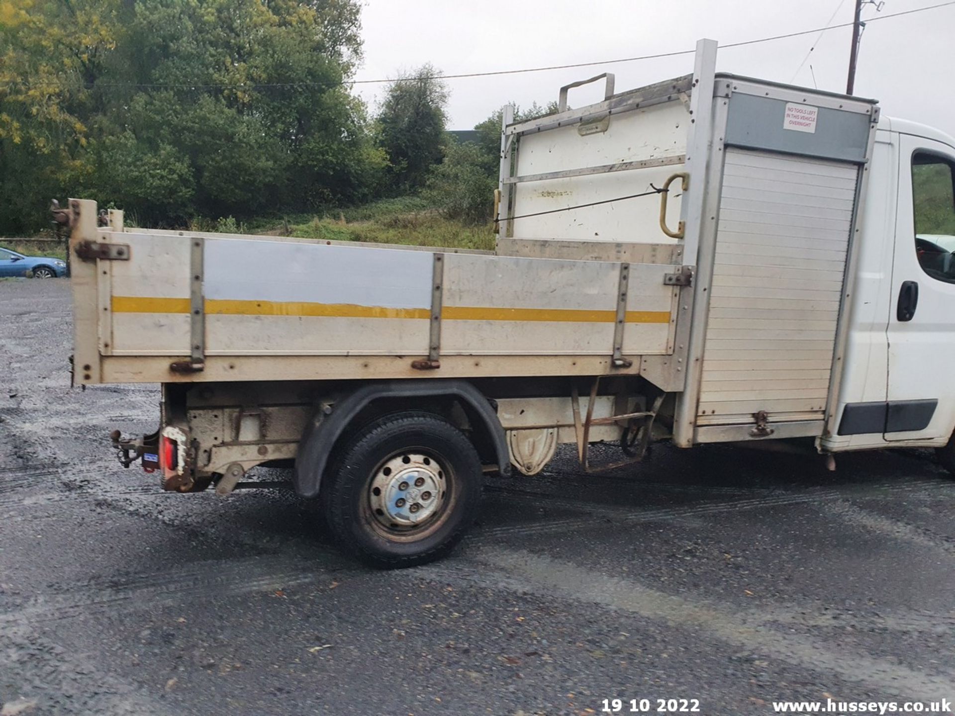 14/14 PEUGEOT BOXER 335 L2S HDI - 2198cc 2dr Tipper (White, 112k) - Image 11 of 32