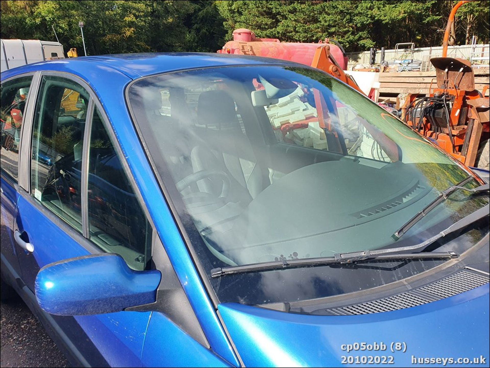 05/05 RENAULT GR SCENIC D-MIQUE VVT 16V - 1998cc 5dr MPV (Blue) - Image 8 of 25