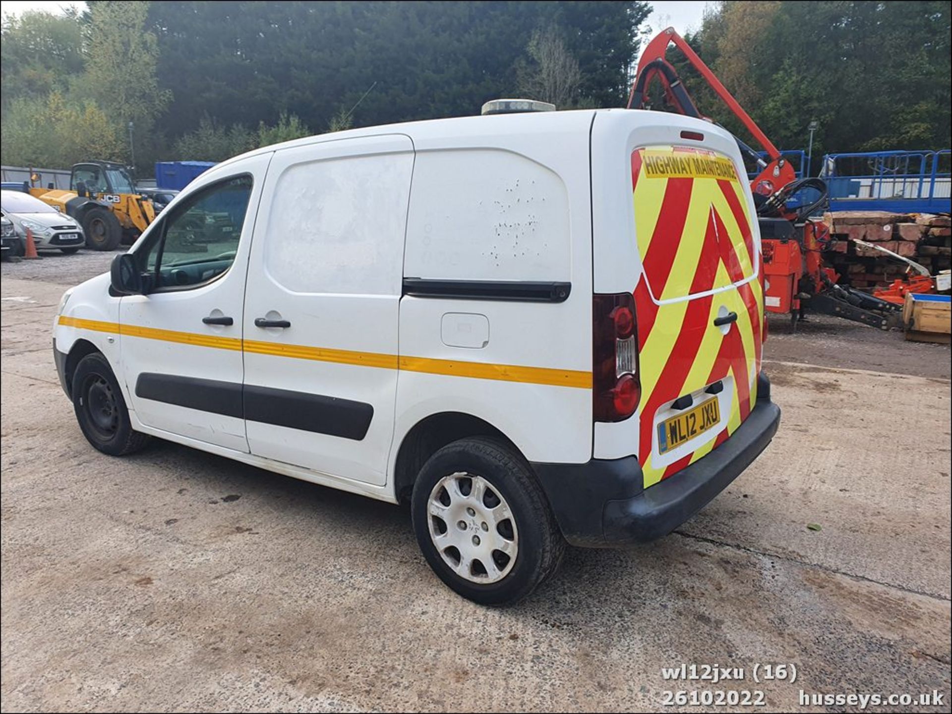 12/12 PEUGEOT PARTNER 850 SE L1 HDI - 1560cc 5dr Van (White, 103k) - Image 16 of 30