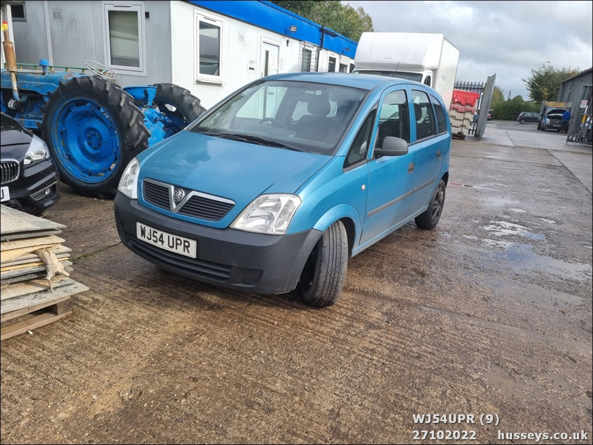 04/54 VAUXHALL MERIVA LIFE 8V - 1598cc 5dr MPV (Blue) - Image 9 of 24