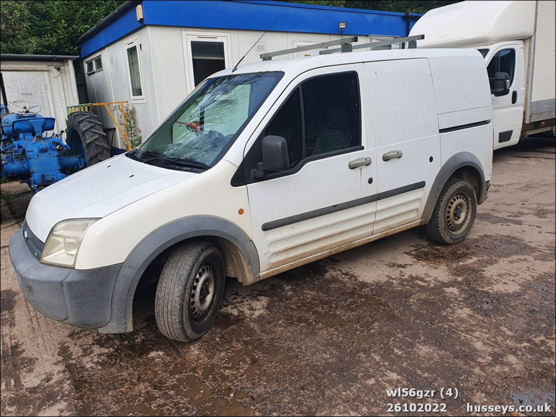 06/56 FORD TRANSIT CONN T200 L90 - 1753cc 5dr Van (White, 157k) - Image 4 of 29