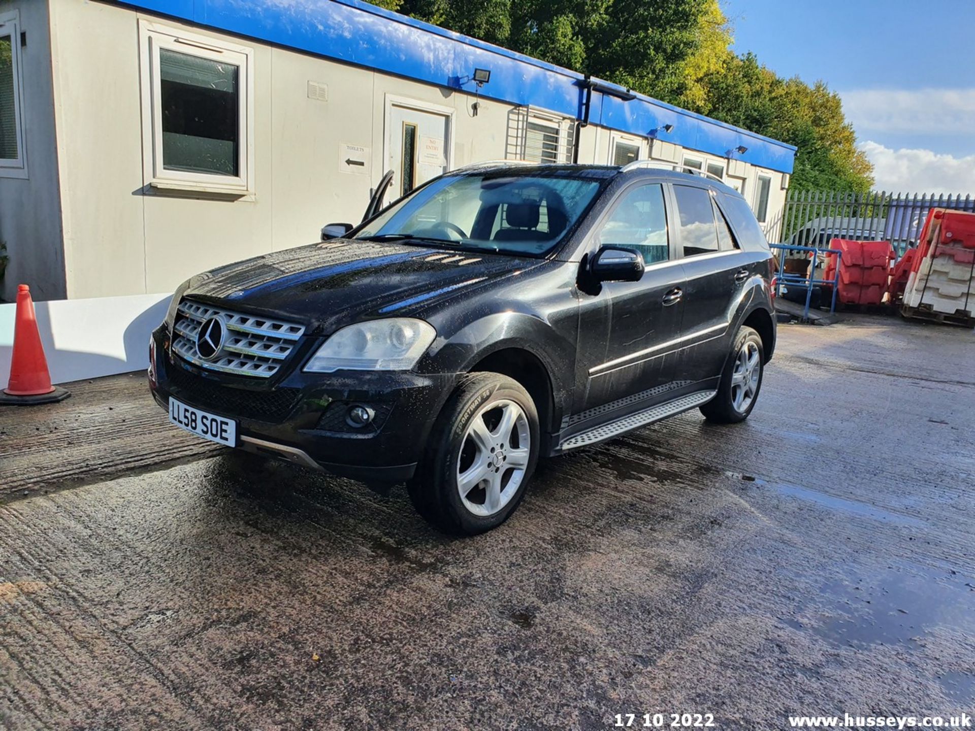 08/58 MERCEDES ML 280 CDI SPORT AUTO - 2987cc 5dr Estate (Black, 158k) - Image 3 of 29