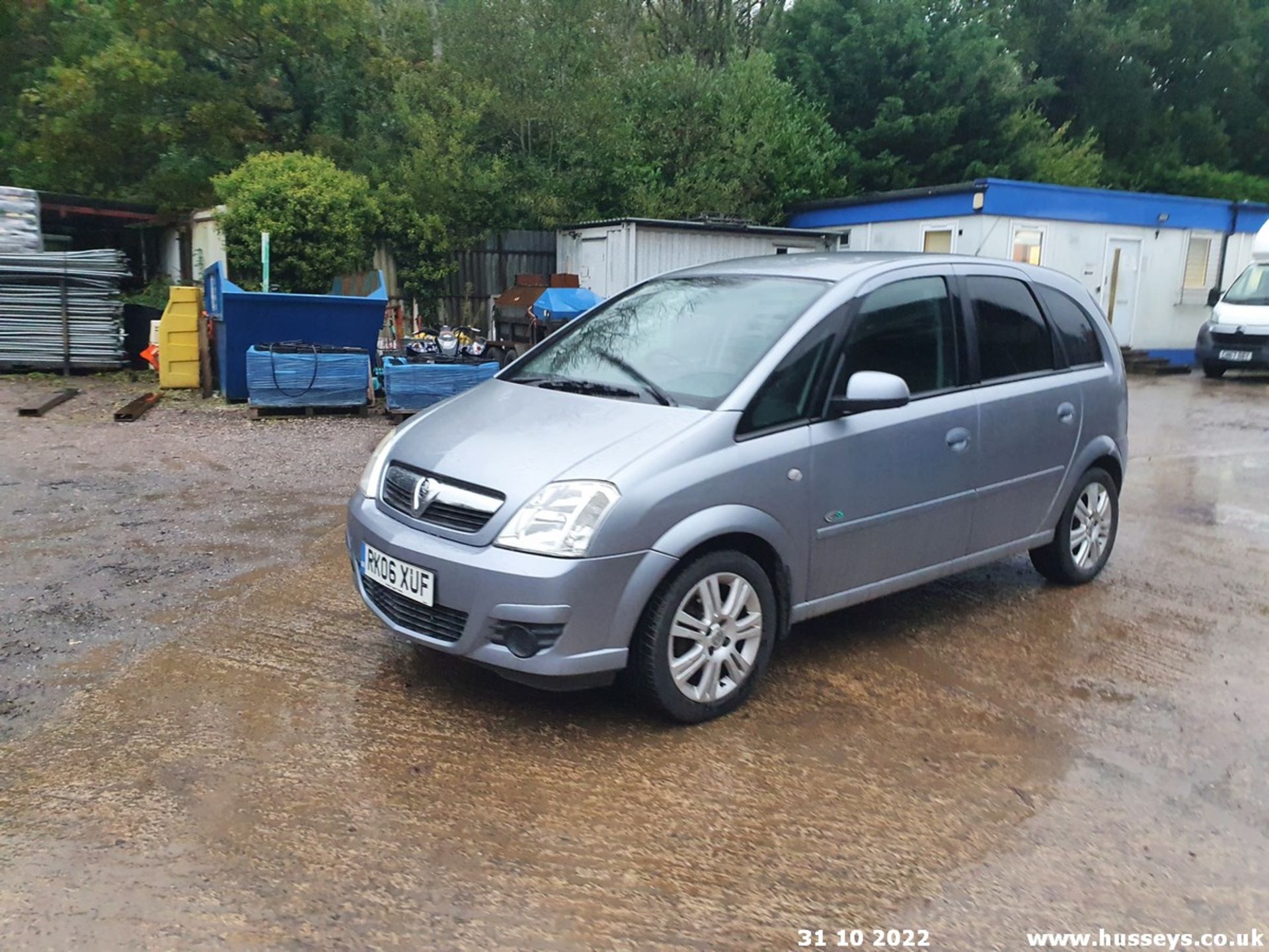 06/06 VAUXHALL MERIVA ACTIVE - 1364cc 5dr MPV (Silver, 66k) - Image 19 of 36