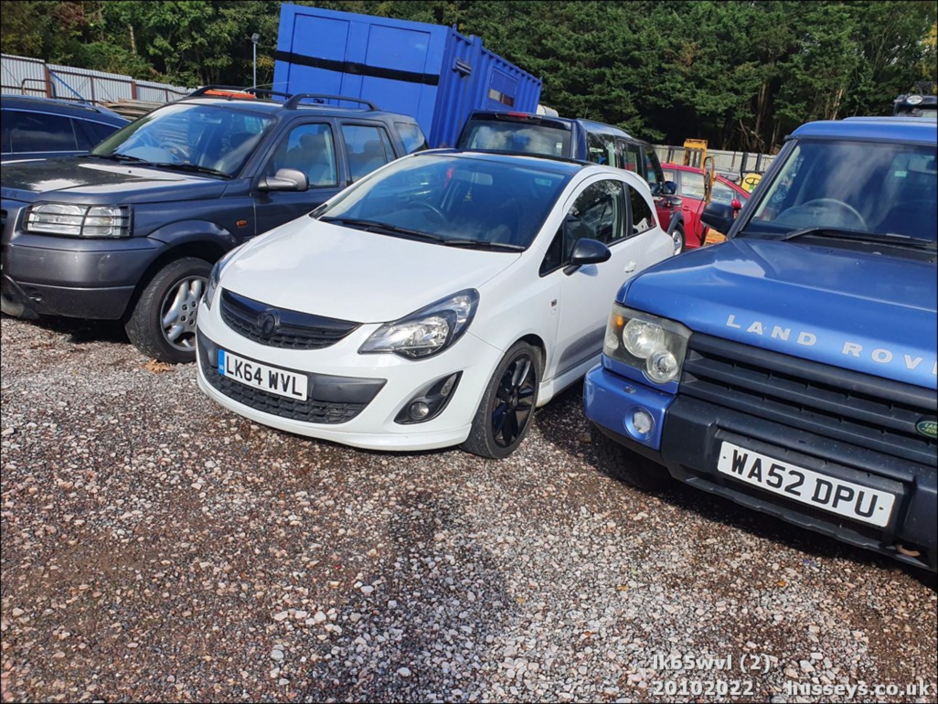 14/64 VAUXHALL CORSA LIMITED EDITION - 1229cc 3dr Hatchback (White, 90k) - Image 3 of 31