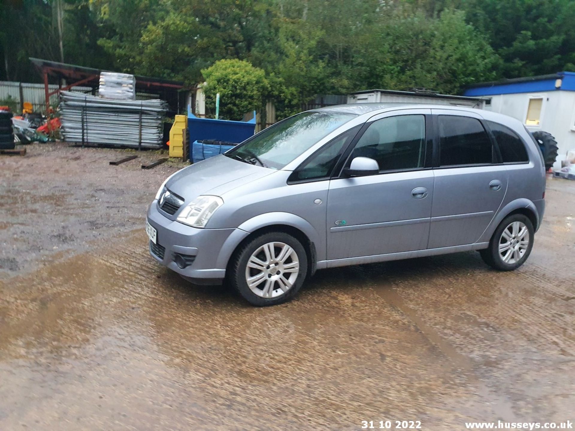 06/06 VAUXHALL MERIVA ACTIVE - 1364cc 5dr MPV (Silver, 66k) - Image 18 of 36