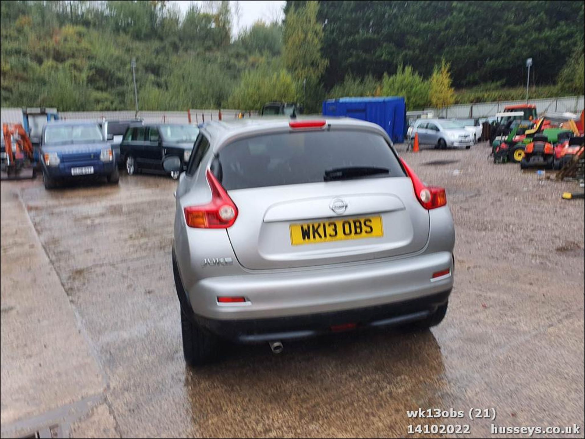 13/13 NISSAN JUKE ACENTA PREMIUM CVT - 1598cc 5dr Hatchback (Silver, 66k) - Image 21 of 42