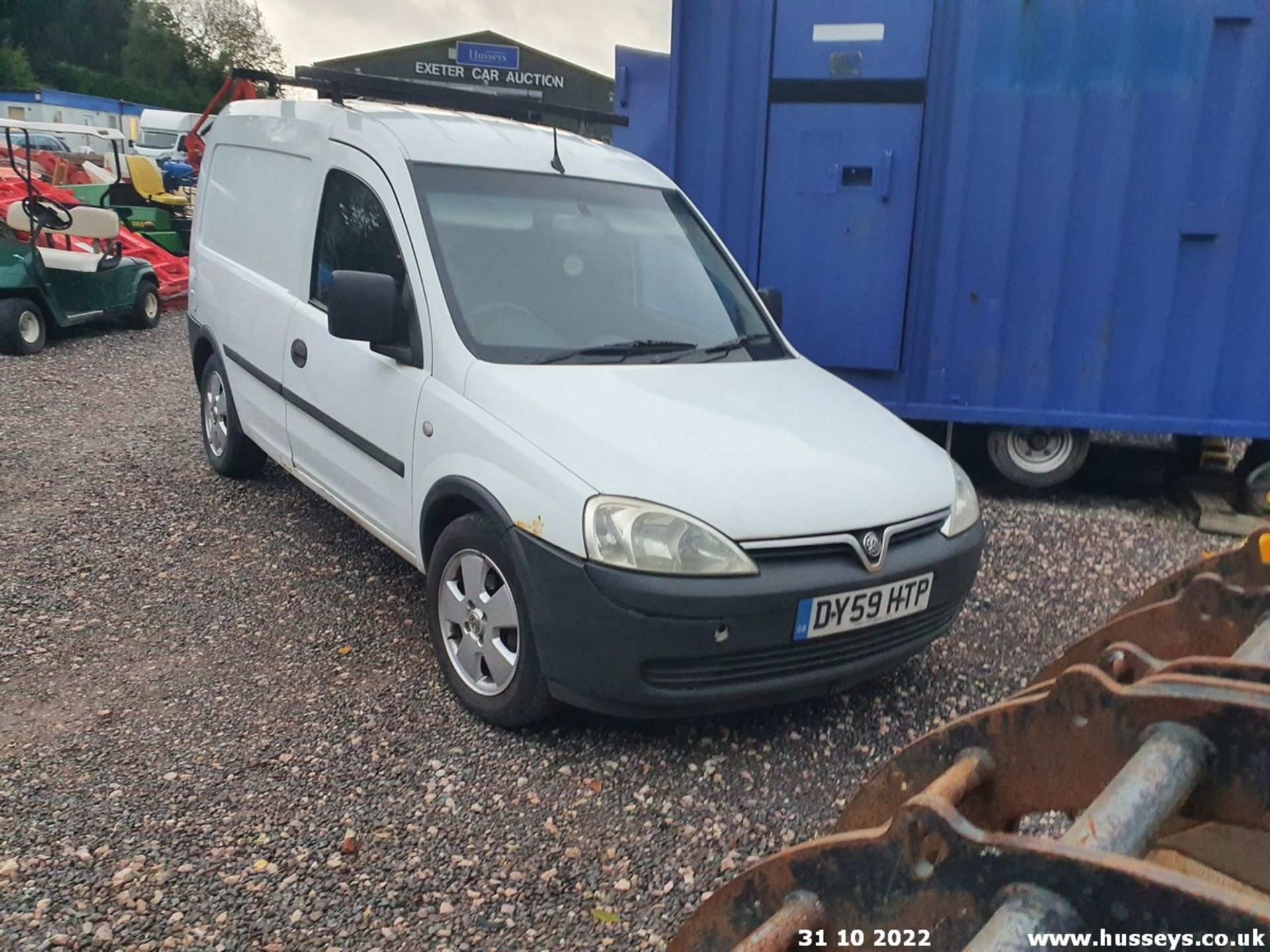 09/59 VAUXHALL COMBO 1700 CDTI - 1248cc 3.dr Van (White) - Image 20 of 27