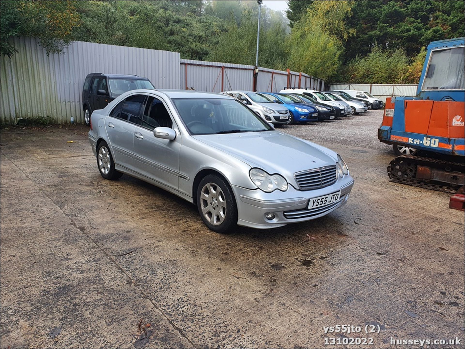 05/55 MERCEDES C200 CDI ELEGANCE SE AUTO - 2148cc 4dr Saloon (Silver, 266k) - Image 2 of 26